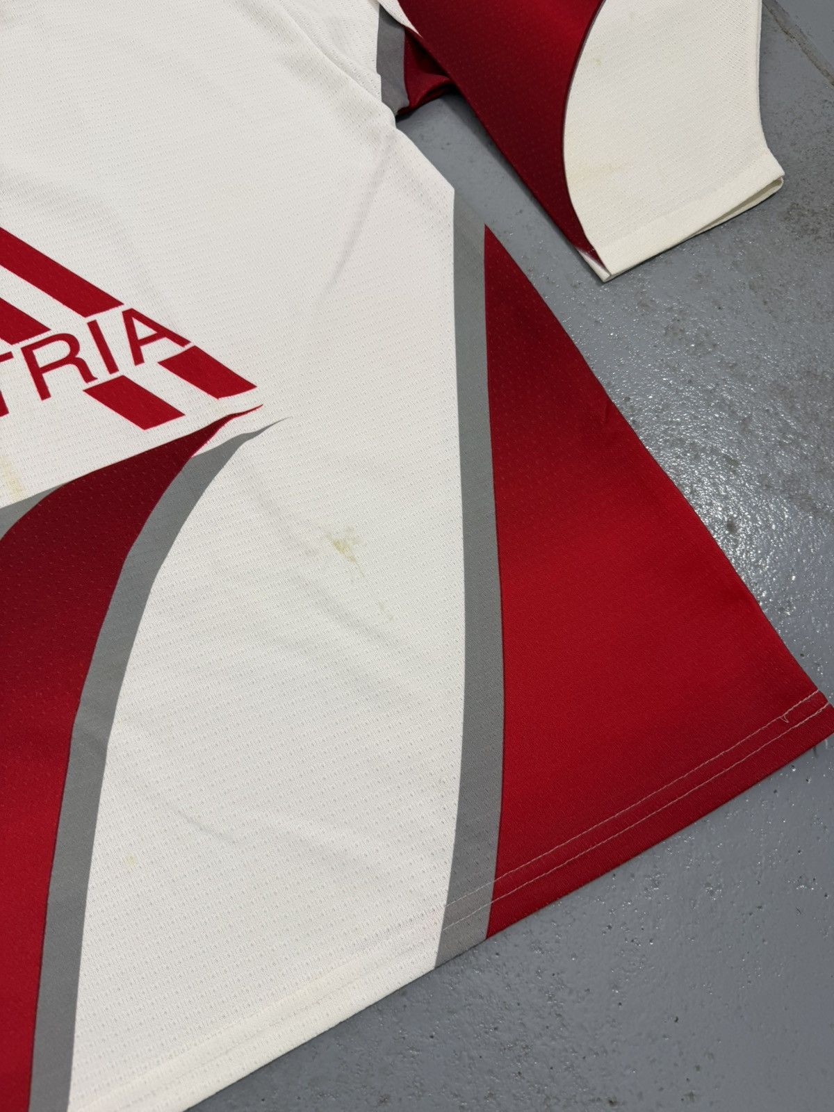 Nike Vintage Nike Austria Hockey NFL Jersey Size US L / EU 52-54 / 3 - 5 Thumbnail