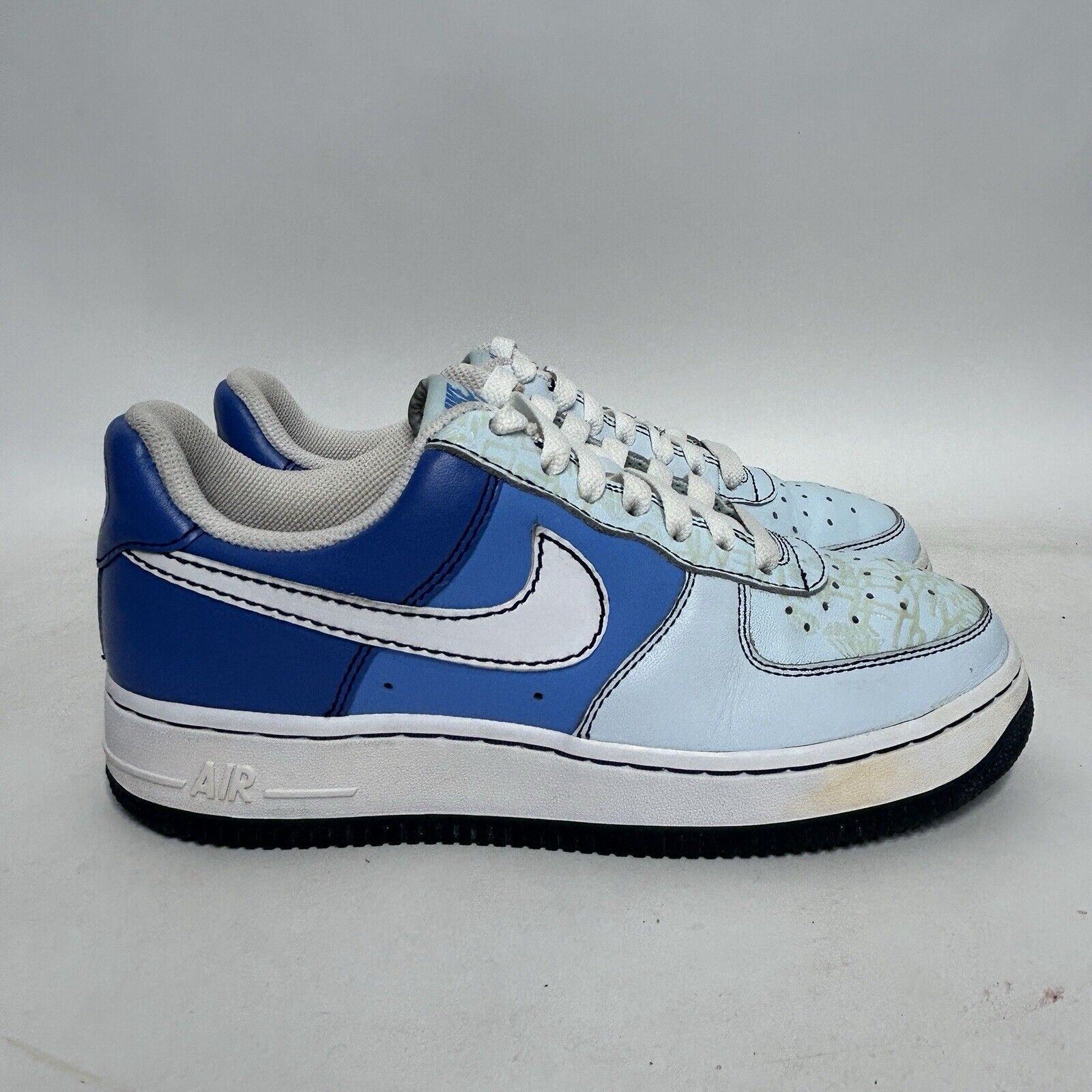 Nike Nike Shoes Air Force One 1 Low WMNS “Shades Of Blue” 2024 Size US 6.5 / IT 36.5 - 5 Thumbnail