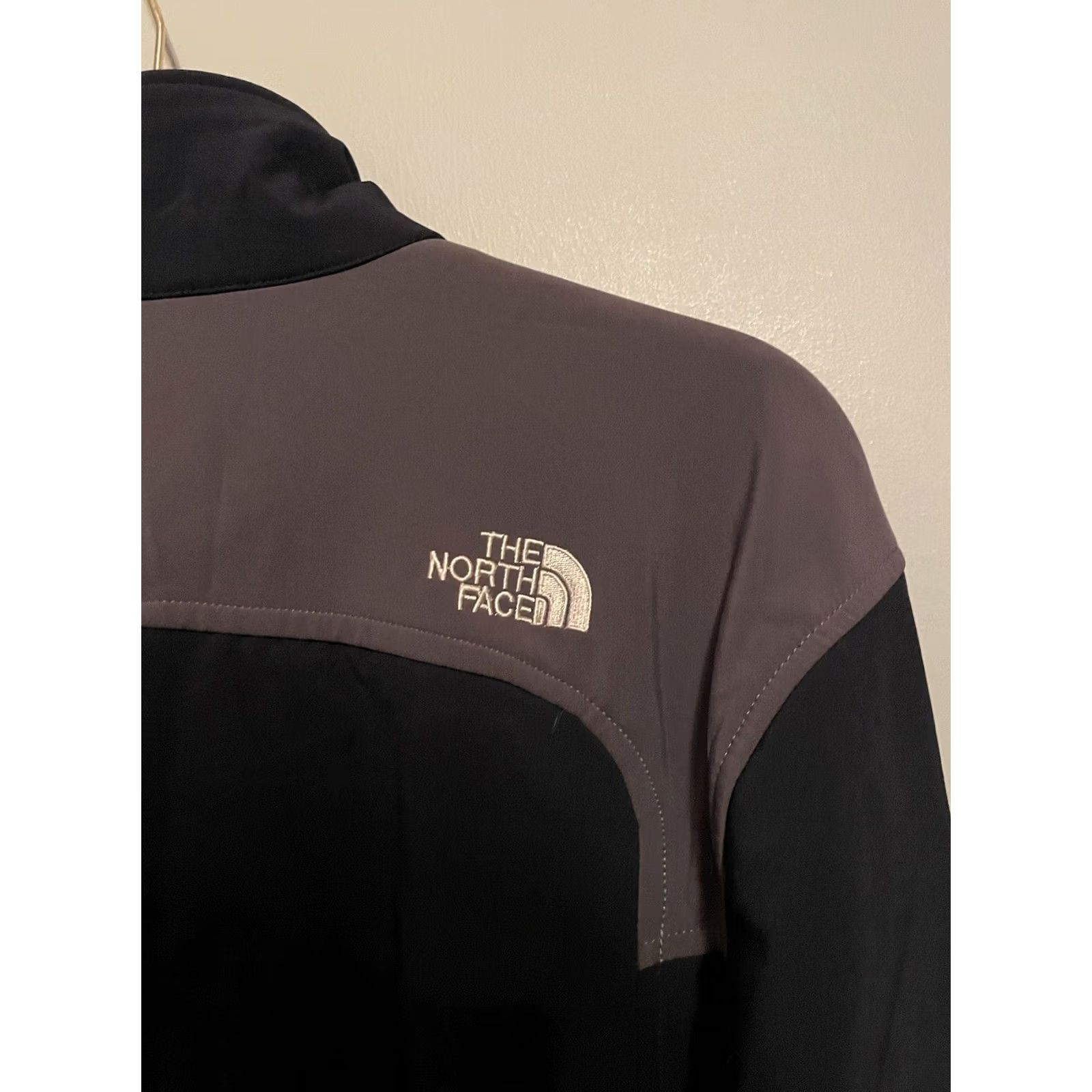 The North Face VINTAGE The North Face Apex Bionic Softshell Jacket L Blue Men Regular Full Zip Embroidered Logo Zipper Size US L / EU 52-54 / 3 - 7 Thumbnail