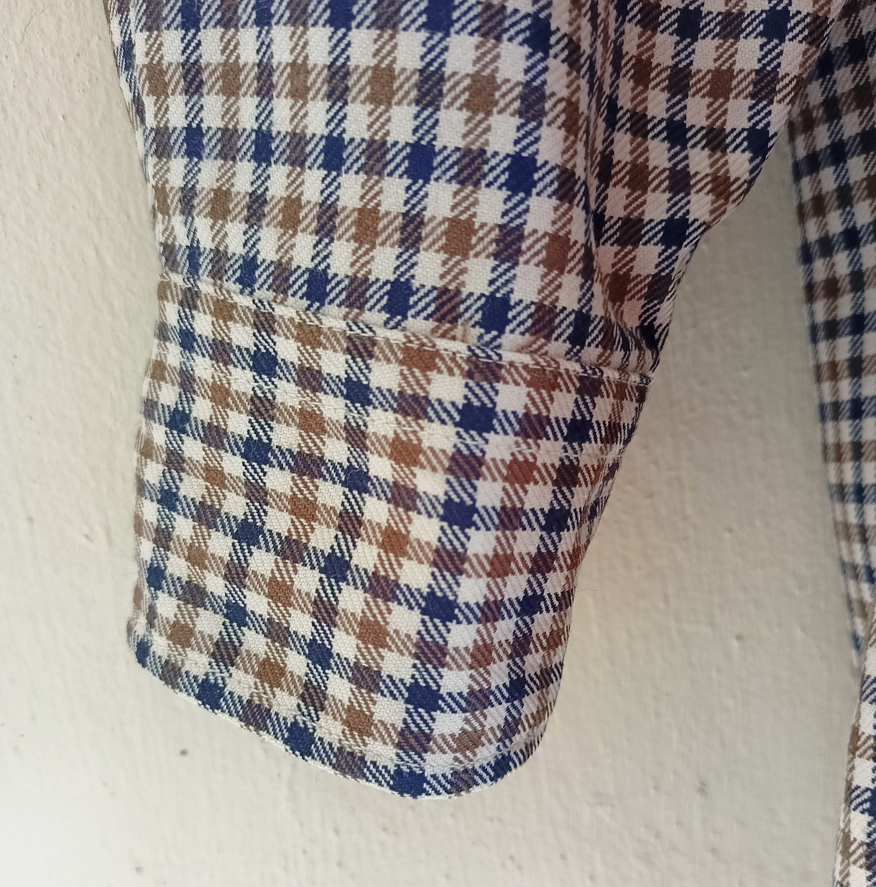 Aquascutum × Vintage Signature Gingham Plaid Wool Shirt Size US L / EU 52-54 / 3 - 5 Thumbnail