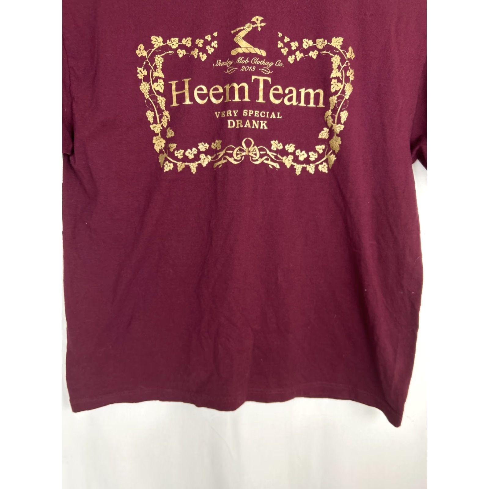 Vintage VINTAGE Shady Mob Clothing T-Shirt Mens XL Short Sleeve Maroon Gold Heem Team Drank Size US XL / EU 56 / 4 - 6 Thumbnail
