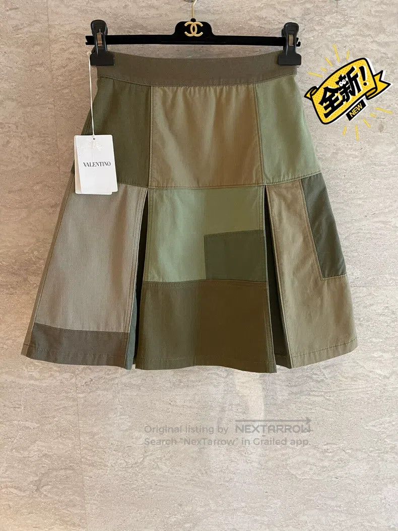 Valentino Valentino Skirt Size S / US 4 / IT 40 - 1 Thumbnail