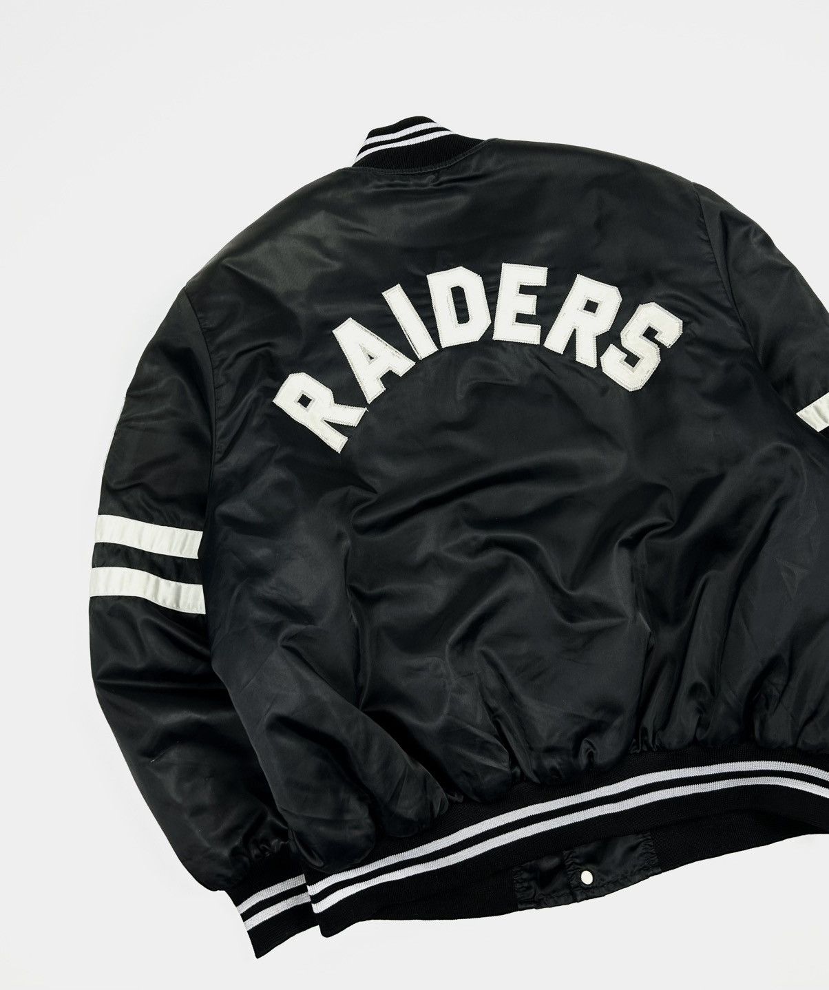 NFL Vintage Raiders Varsity NFL 90s Bomber Jacket Size US XL / EU 56 / 4 - 4 Thumbnail
