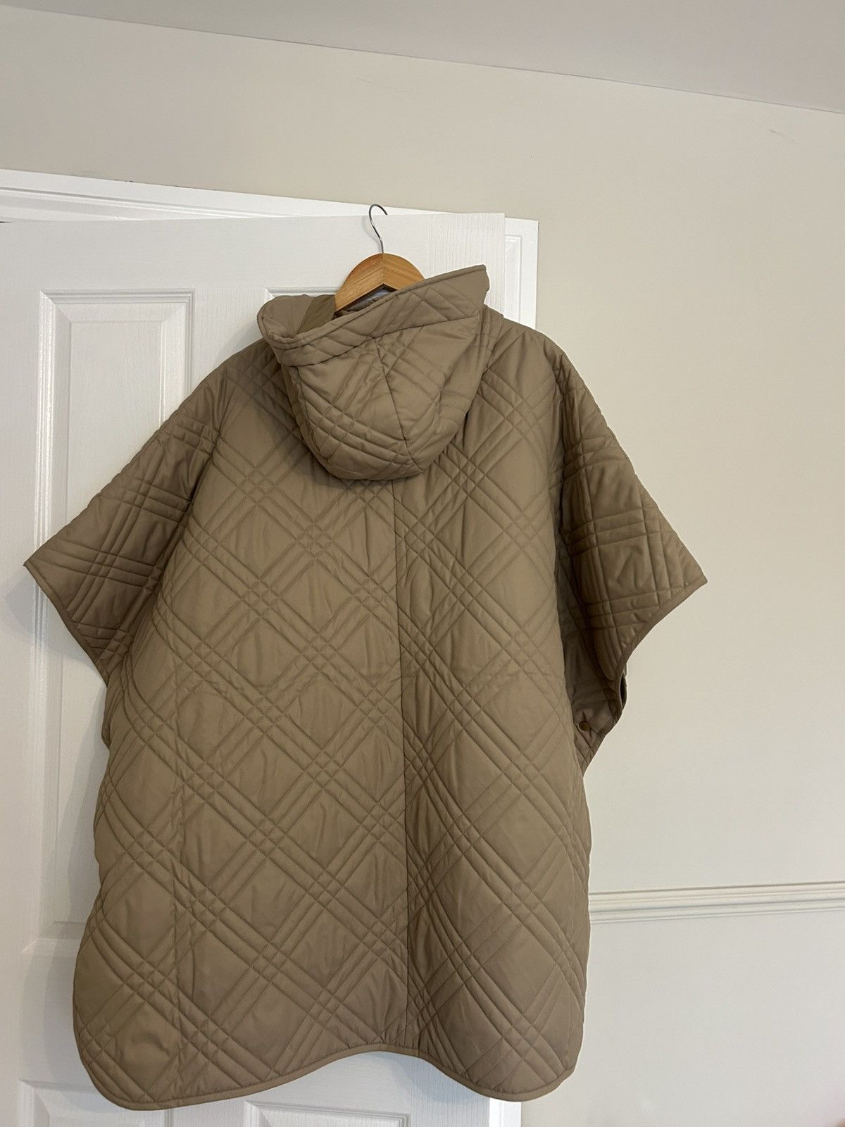 Barbour Barbour Quilted Cape Size L / US 10 / IT 46 - 2 Thumbnail
