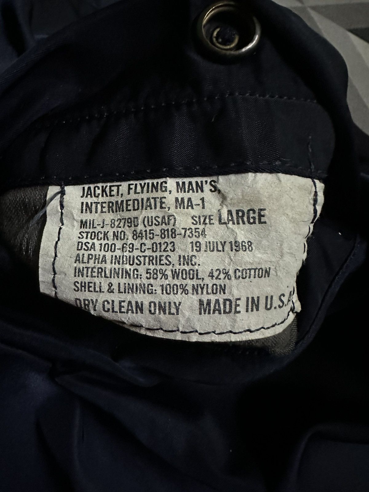 Vintage Vintage 80s USAF reversible bomber jacket Size US L / EU 52-54 / 3 - 11 Thumbnail