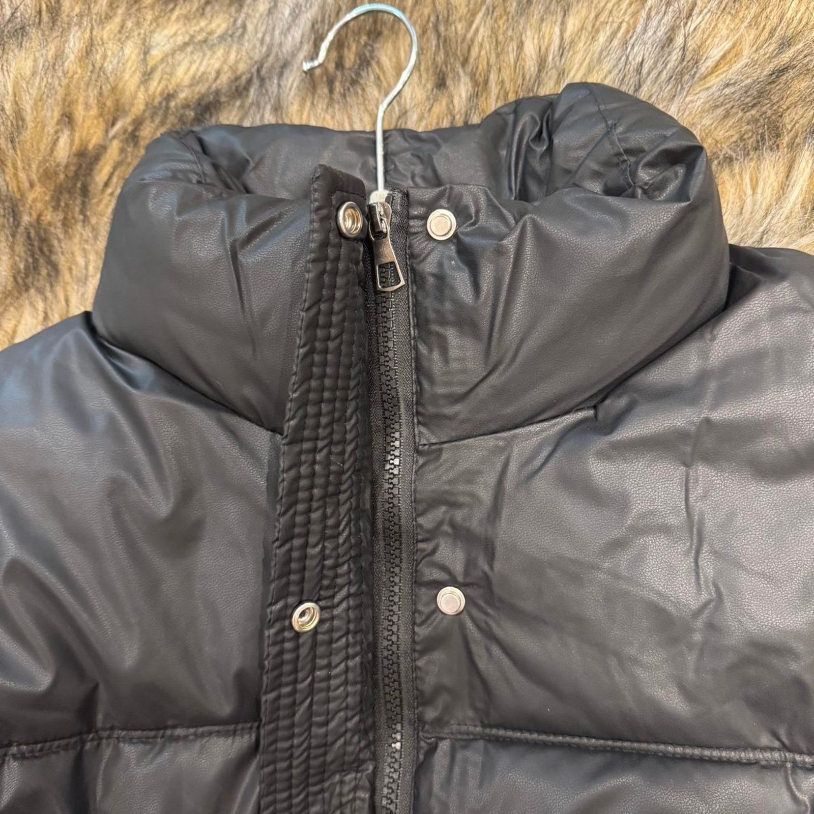 Express NWT Womens Express Puffer Jacket $128 MSRP Limited Edition Size S / US 4 / IT 40 - 5 Thumbnail