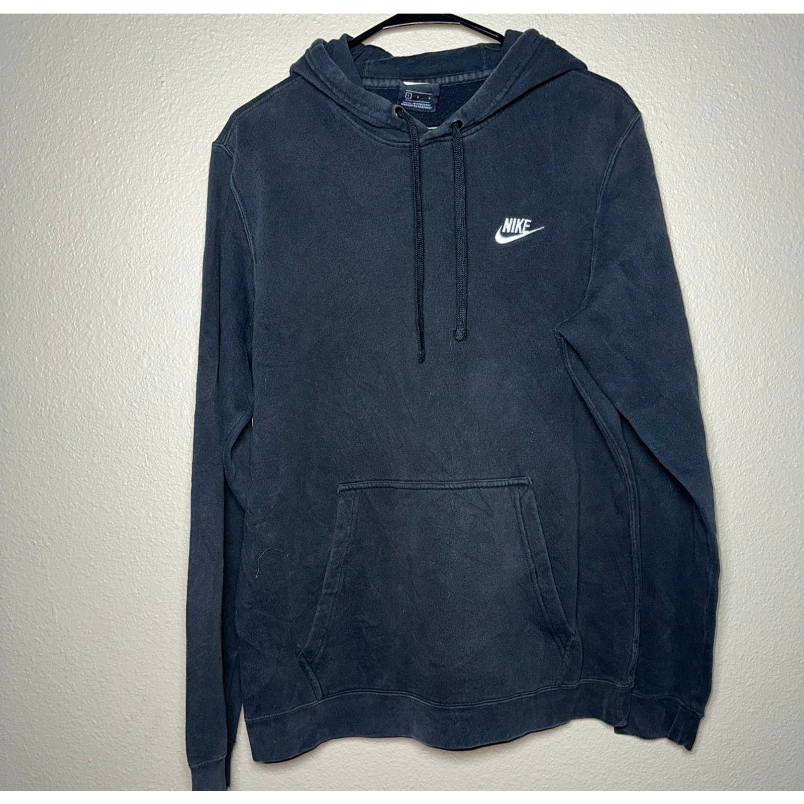 Nike 👟 Nike Classic Pullover Hoodie – With Size L Size US L / EU 52-54 / 3 - 1 Thumbnail