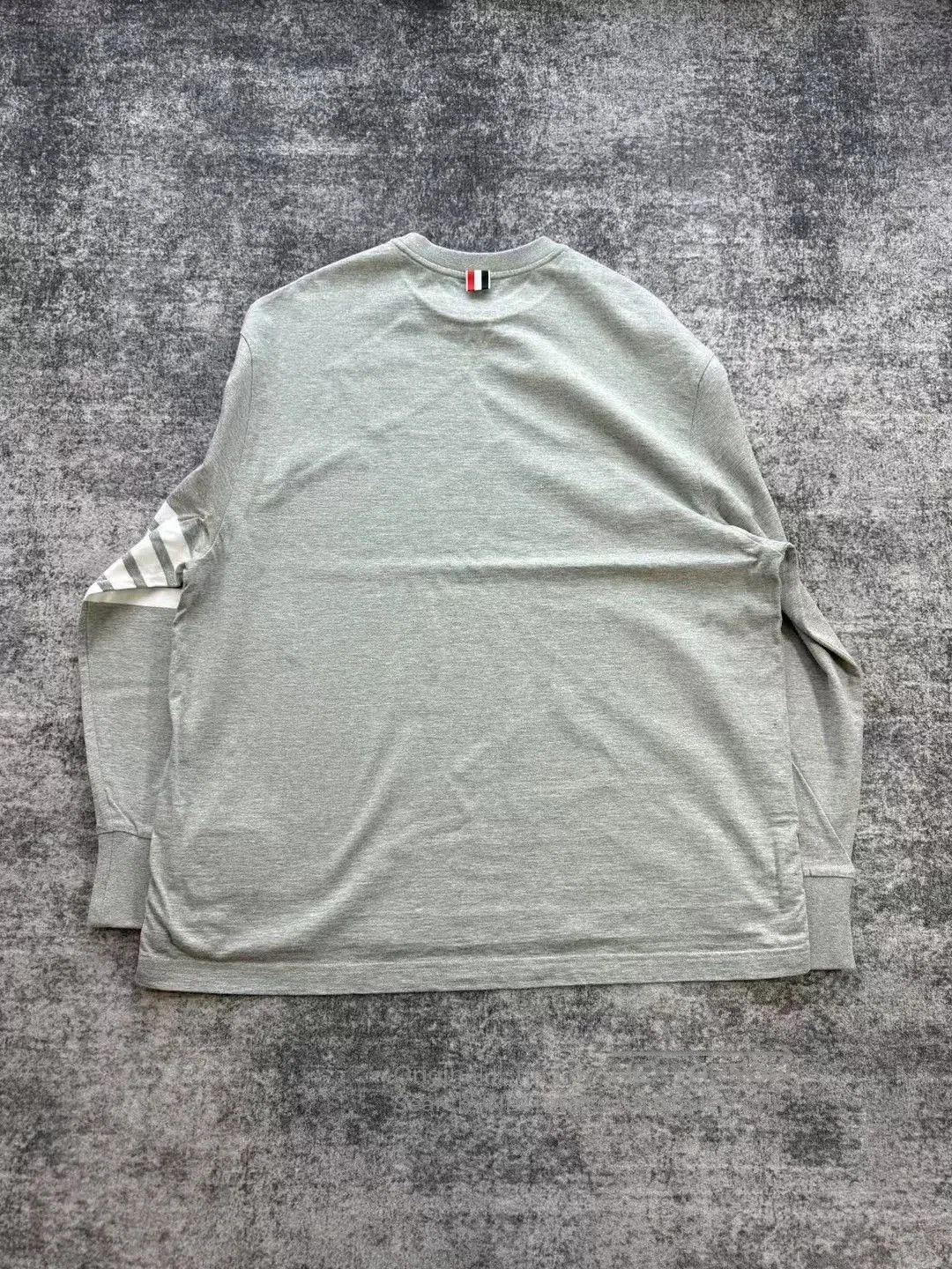 Thom Browne thom browne gray long sleeve sweatshirt. Size US M / EU 48-50 / 2 - 2 Thumbnail