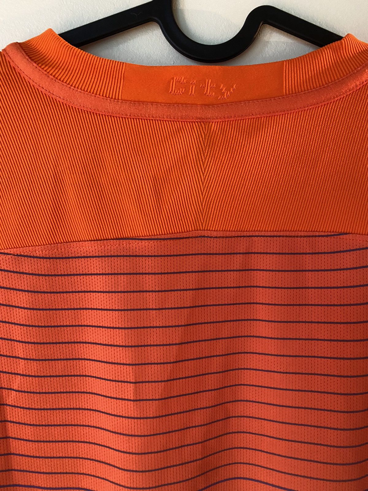 Nike Manchester City 2016 Orange Jersey Size US L / EU 52-54 / 3 - 5 Thumbnail