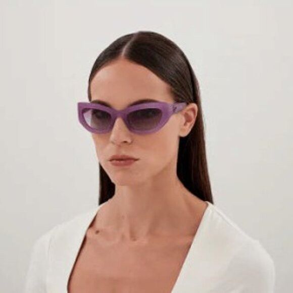 Gucci Gucci GG1784S 005 Sunglasses Light Grey Cat Eye Frame Size ONE SIZE - 2 Thumbnail