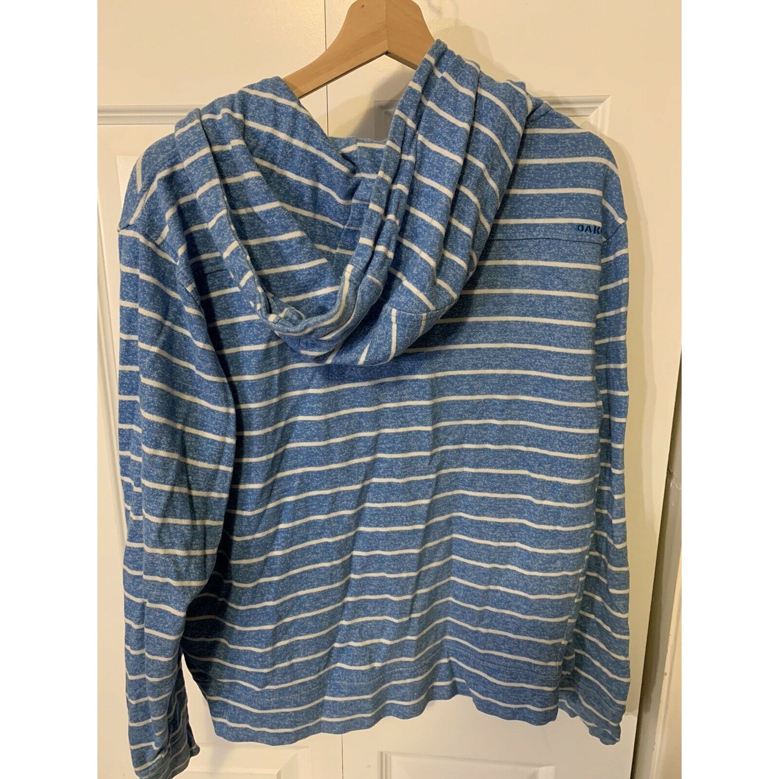 Oakley Oakley Women’s Sz M Hoodie Sweatshirt Jacket Blue Stripe Dra Size M / US 6-8 / IT 42-44 - 7 Thumbnail
