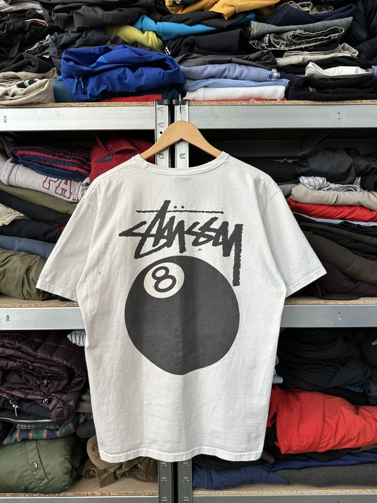 Stussy Y2K Stussy 8Ball Thrashed T-Shirt Big Logo Rare White Tee Size US L / EU 52-54 / 3 - 1 Thumbnail