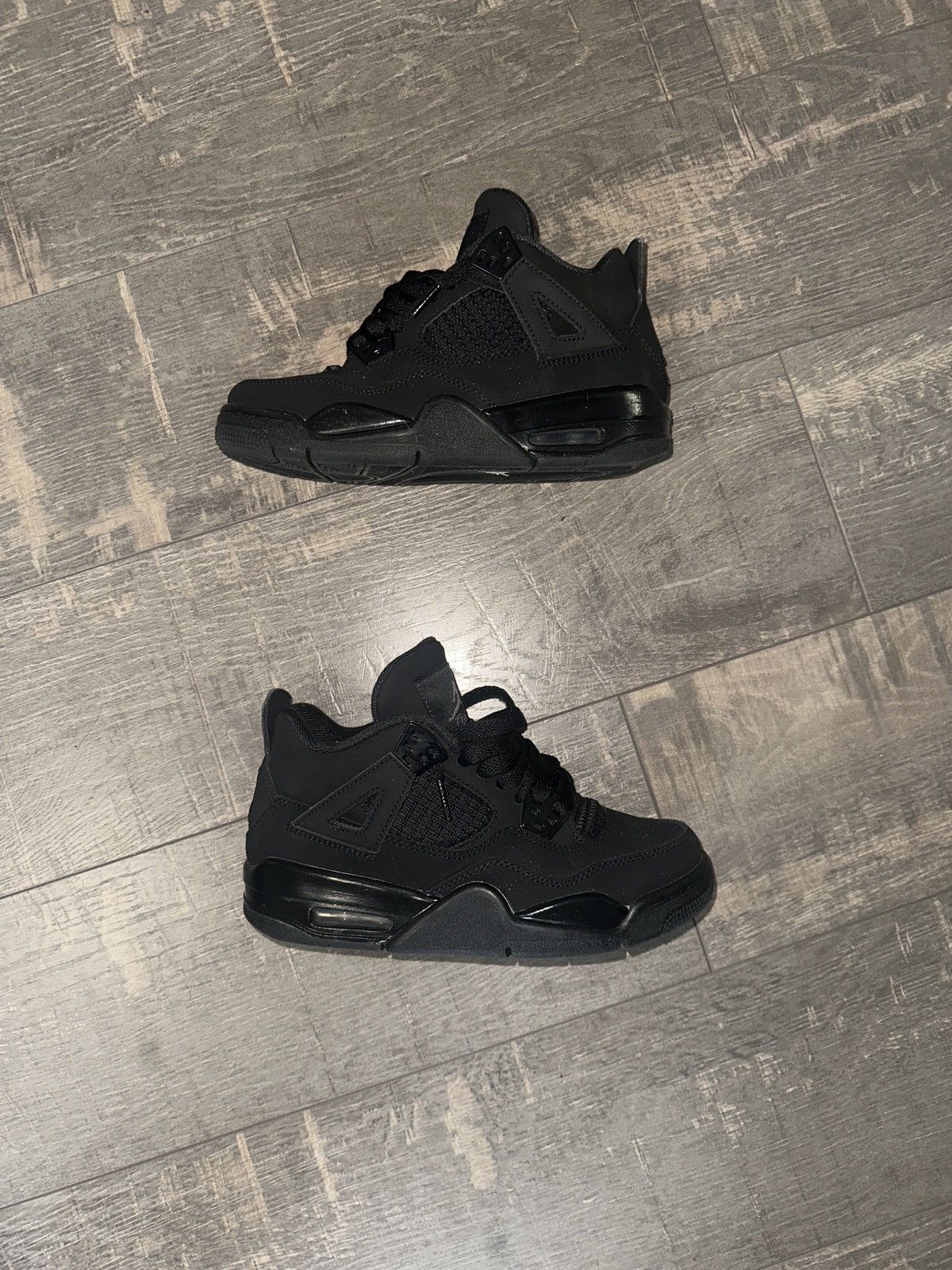 Jordan Brand Jordan 4 Black Cat GS Size US 5.5 / EU 38 - 2 Thumbnail