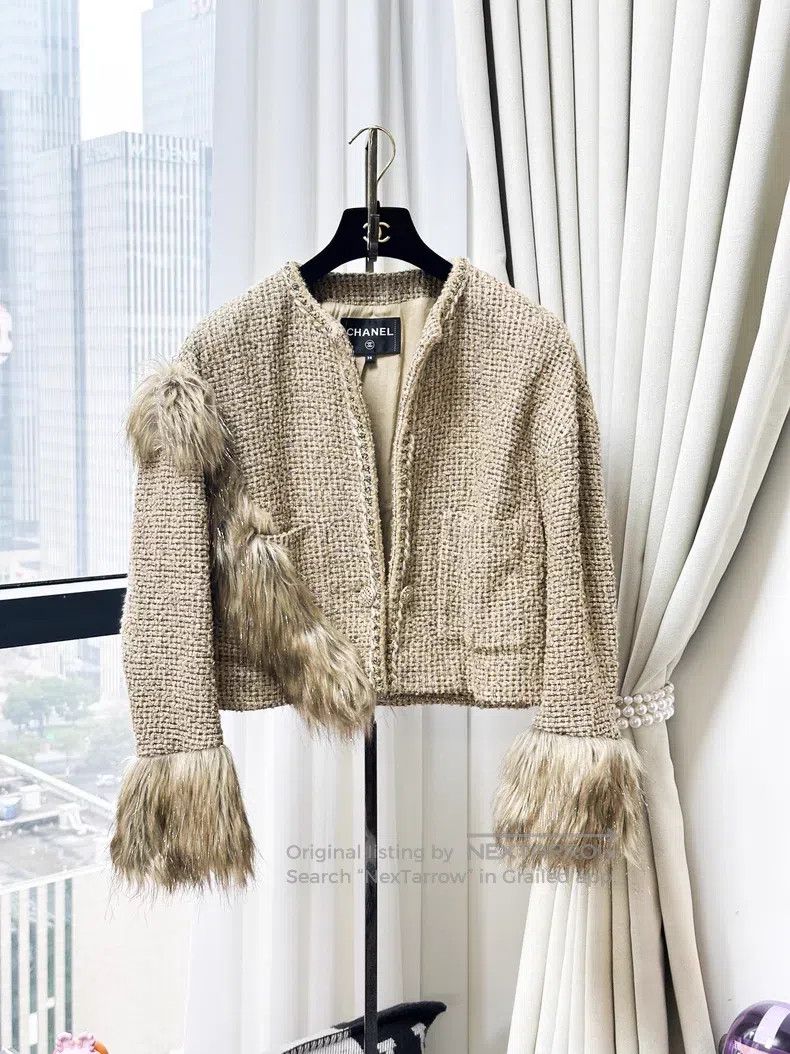 Chanel Chanel Golden wool woven glitter fur coat Size XS / US 0-2 / IT 36-38 - 1 Thumbnail
