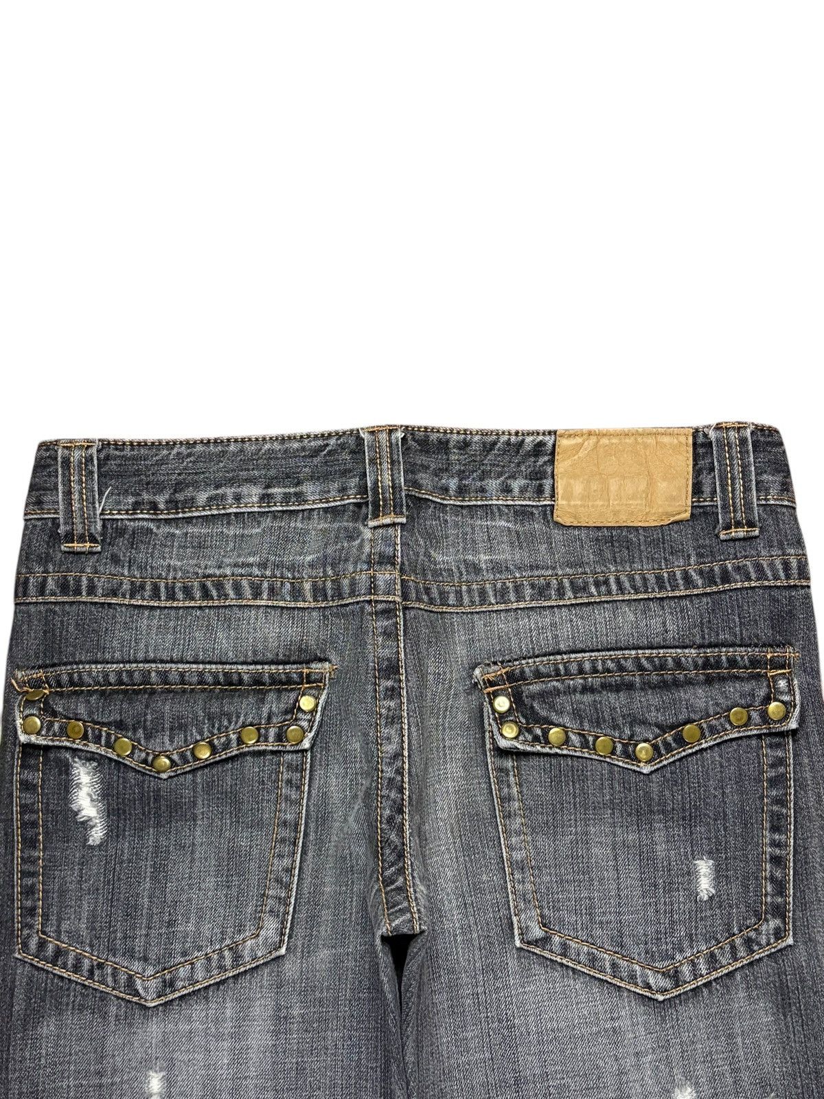 Japanese Brand × Seditionaries Vintage Japanese Brand Faded Wash Studded Ripped Flare Jeans Size 31" - 8 Thumbnail
