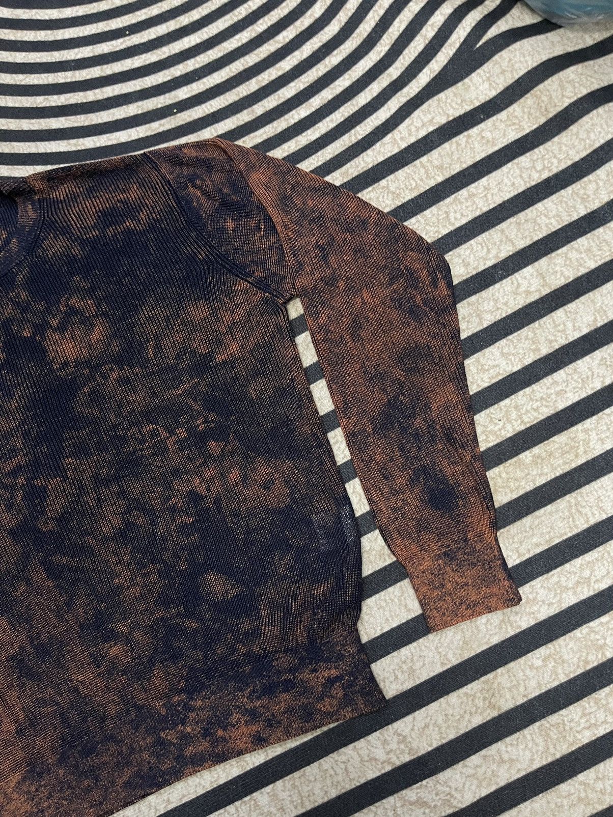 Comme des Garcons 1990s COMME DES GARCONS ACID WASH RAYON KNITWEAR Size US M / EU 48-50 / 2 - 5 Thumbnail