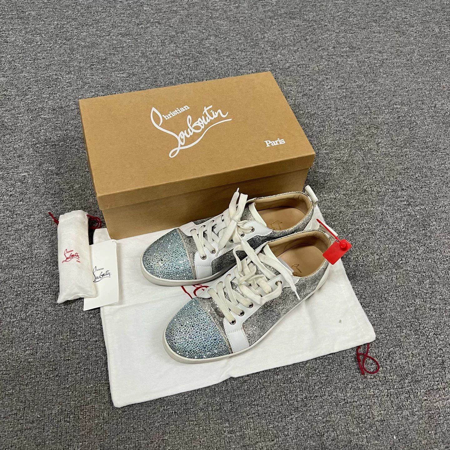 Christian Louboutin Christian Louboutin Blue Low-top Sneakers Size US 8.5 / EU 41-42 - 1 Thumbnail