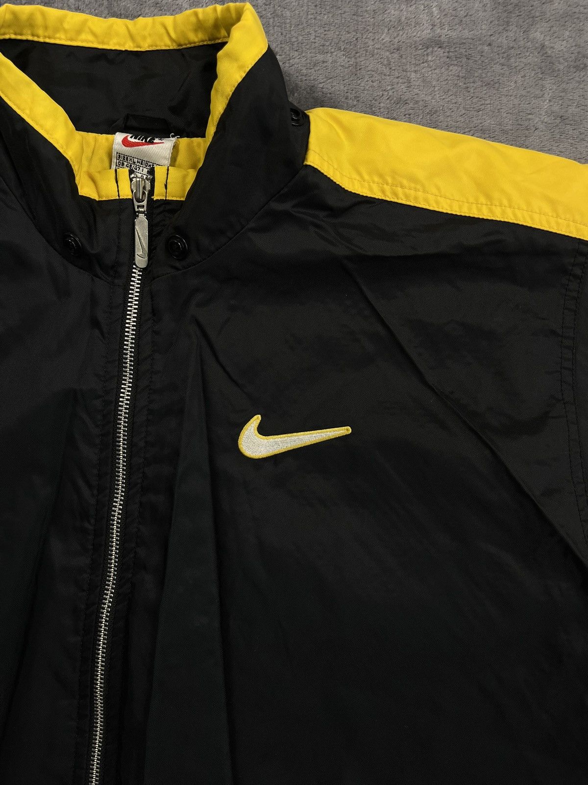 Nike 90s Nike Oversized Big Swoosh Logo Track Jacket Retro Y2k Size US XL / EU 56 / 4 - 3 Thumbnail