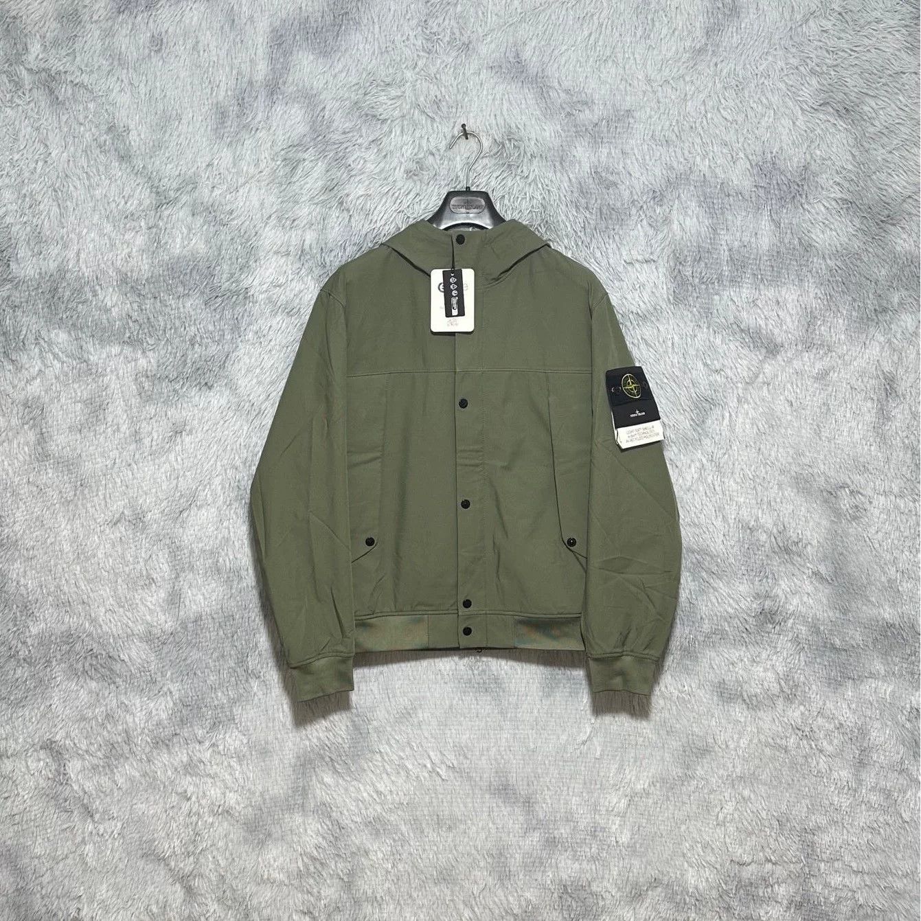 Stone Island Stone Island Green Jacket Outerwear Size US L / EU 52-54 / 3 - 1 Thumbnail