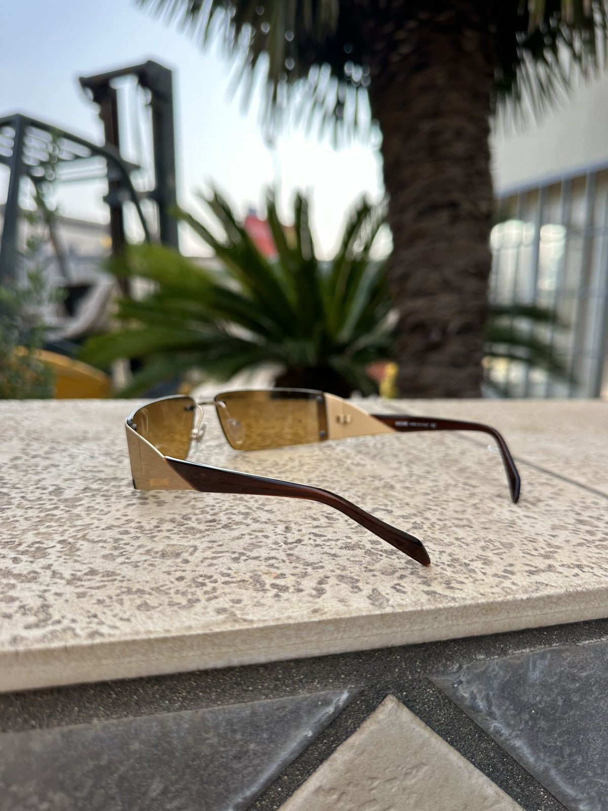 Moschino Moschino Sunglasses M 3191-S Rare Size ONE SIZE - 4 Thumbnail