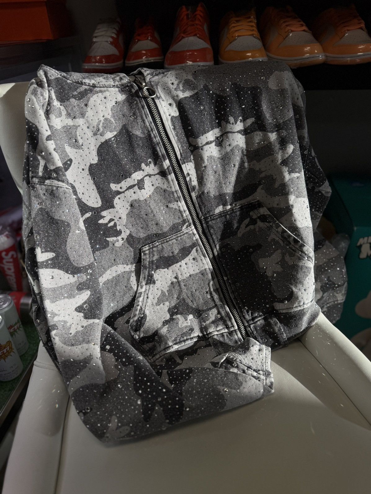 Vale Valley White Camo Crystal Hoodie Size XL (NEW) Size US XL / EU 56 / 4 - 13 Thumbnail