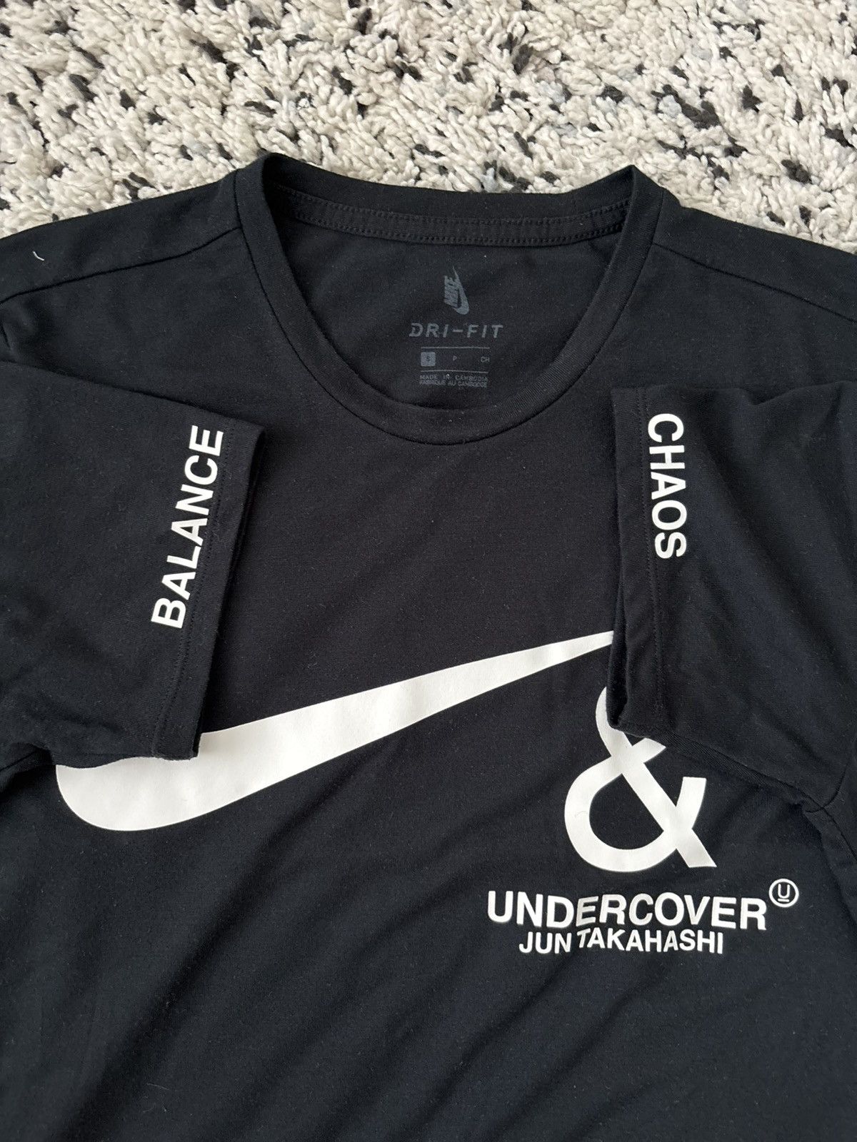 Nike × Undercover Undercover X Nike T-shirt Size US S / EU 44-46 / 1 - 6 Thumbnail