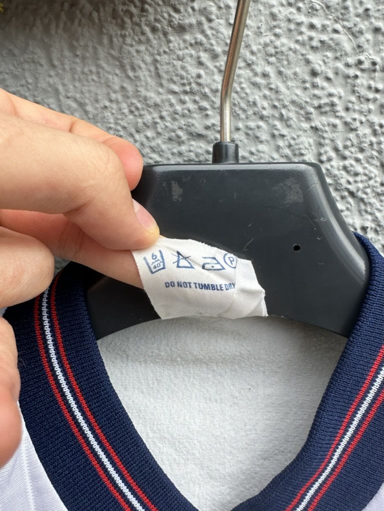 Umbro × Vintage Vintage England 1984-1987 Home Umbro Soccer Football Jersey Size US S / EU 44-46 / 1 - 6 Thumbnail