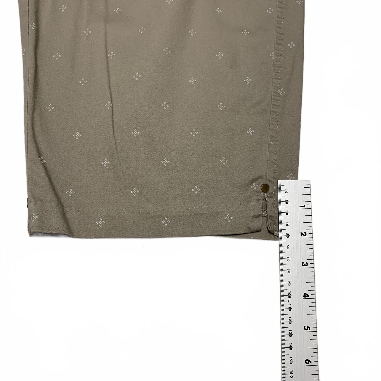Other Khakis & Co. Women's Sz 18 Khaki Printed Cropped Pants Size 40" / US 18 - 9 Thumbnail