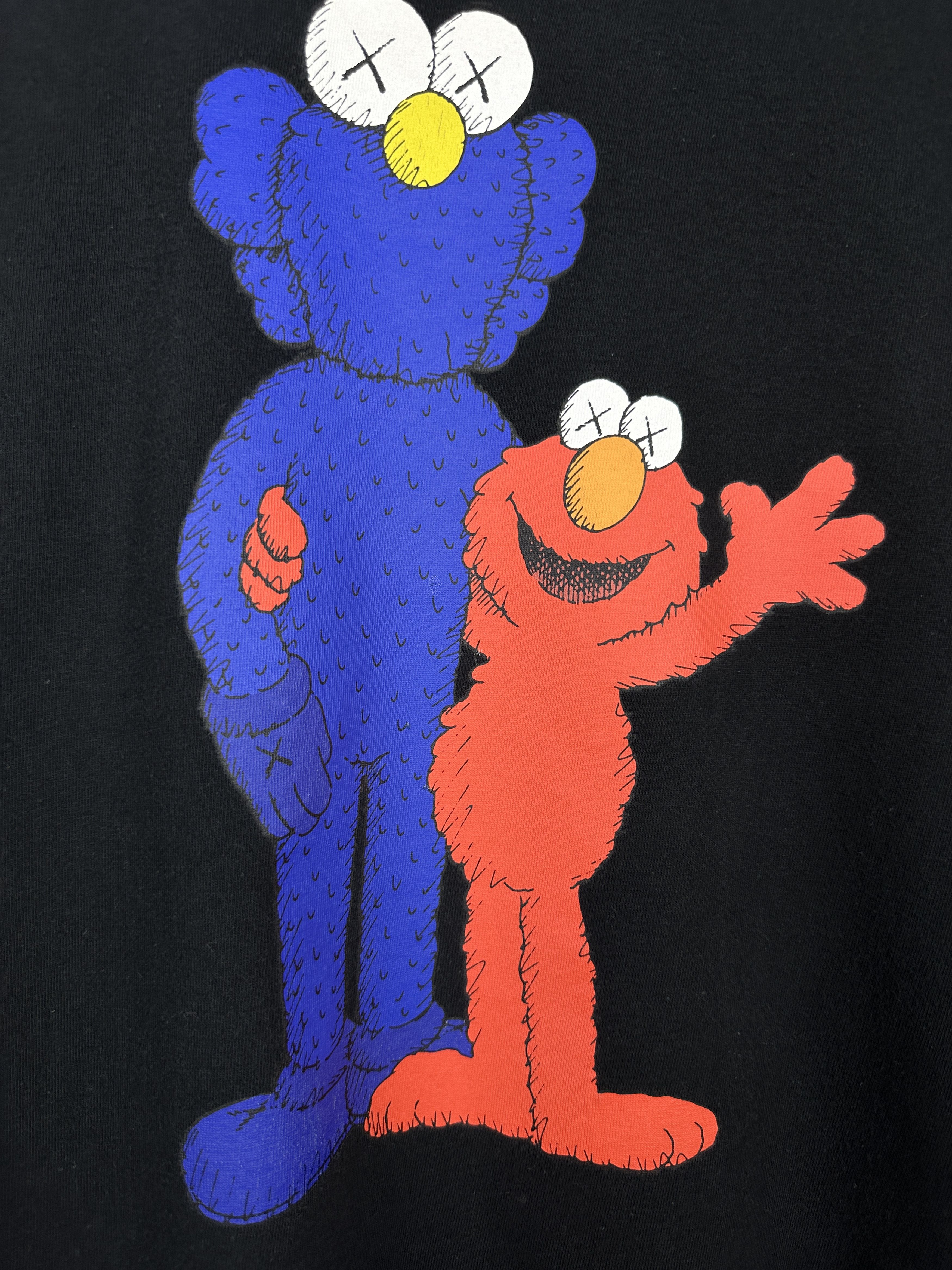 Kaws Kaws Sesame Street T Shirt Tee Size US XL / EU 56 / 4 - 3 Thumbnail
