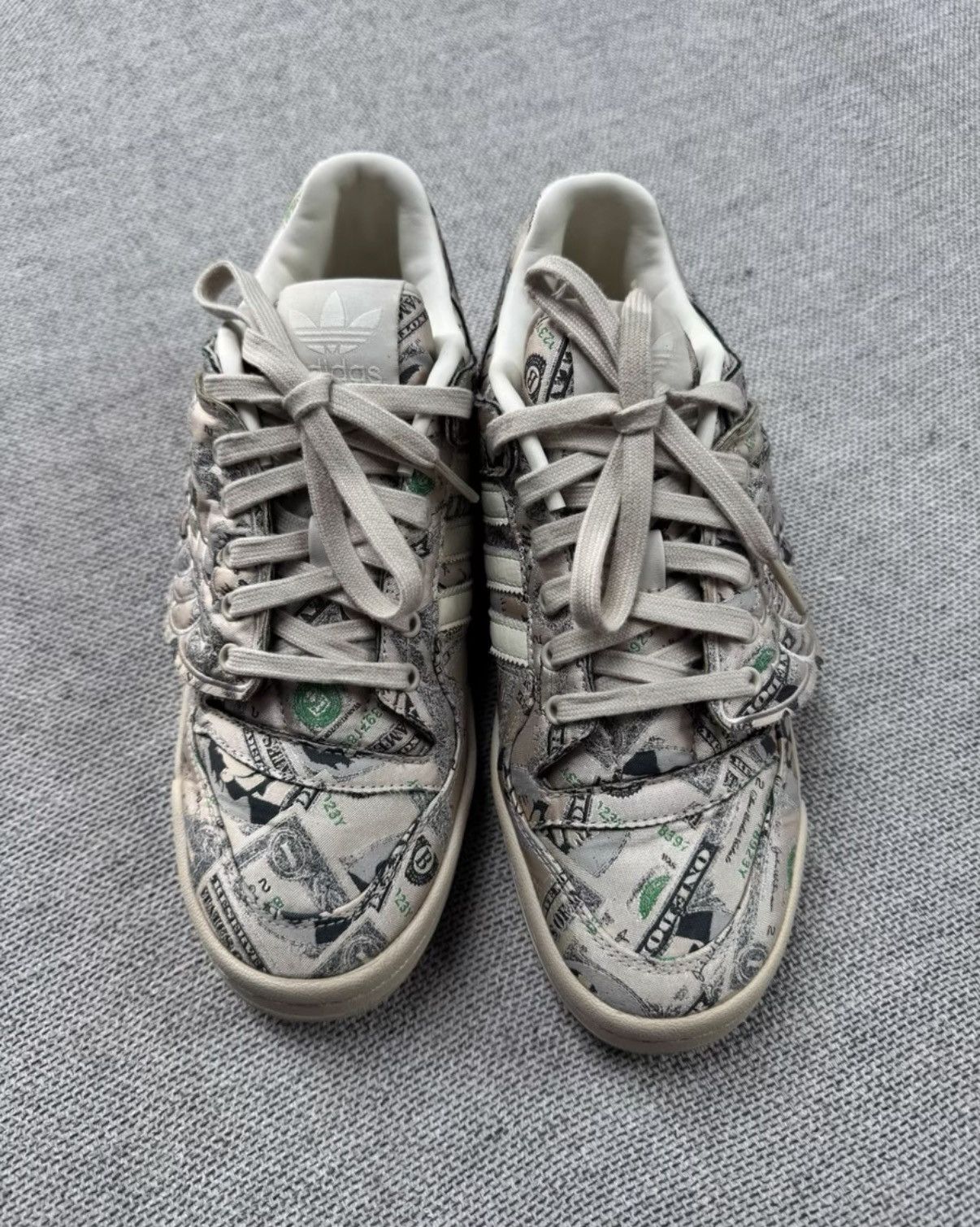 Adidas Adidas Jeremy Scott Wings All-Over Dollar Print GX6393 K37 Size US 8 / EU 41 - 6 Thumbnail