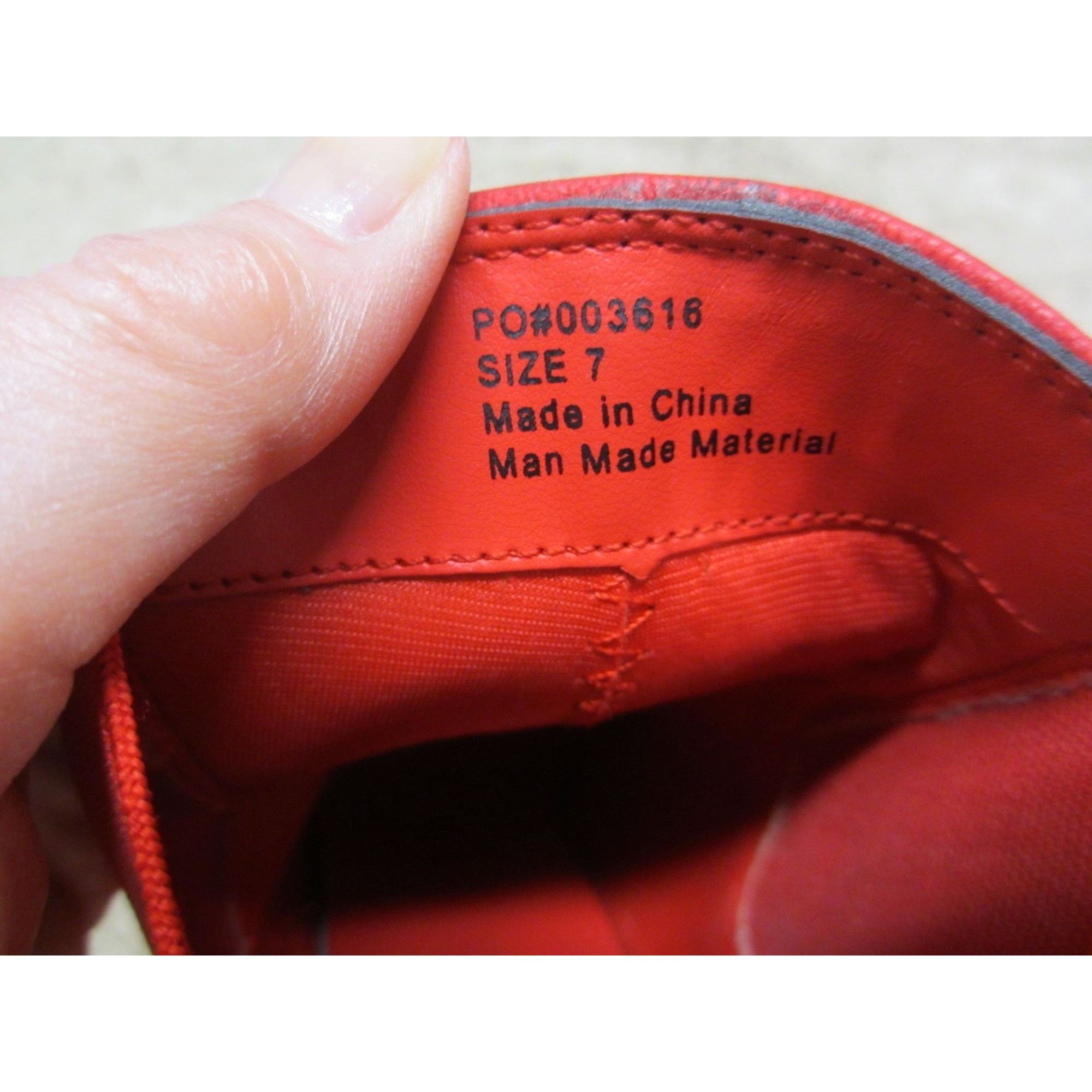 Other JOURNEE COLLECTION WOMENS PULL ON RED ANKLE BOOTS 7 Size US 7 / IT 37 - 7 Thumbnail
