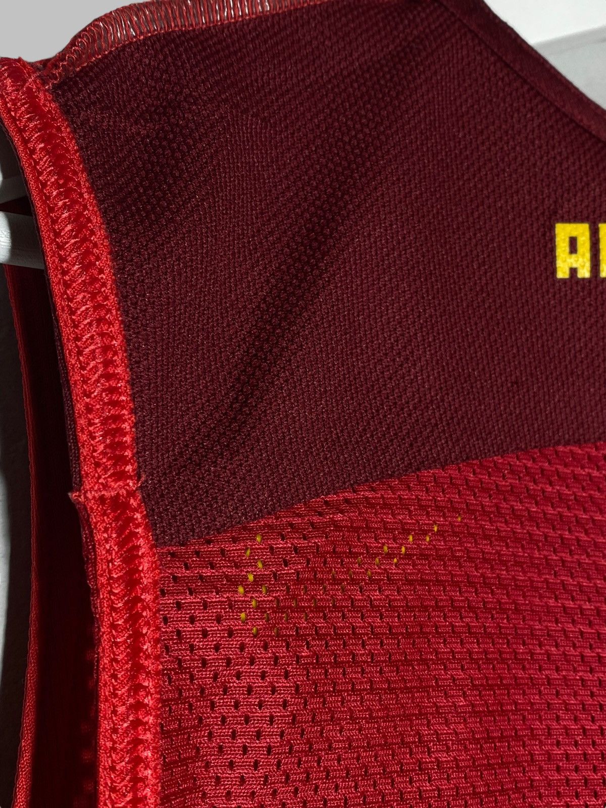 Nike × Vintage #11 Yi Jianlian China Player Issue Basketball Jersey Size US M / EU 48-50 / 2 - 21 Thumbnail