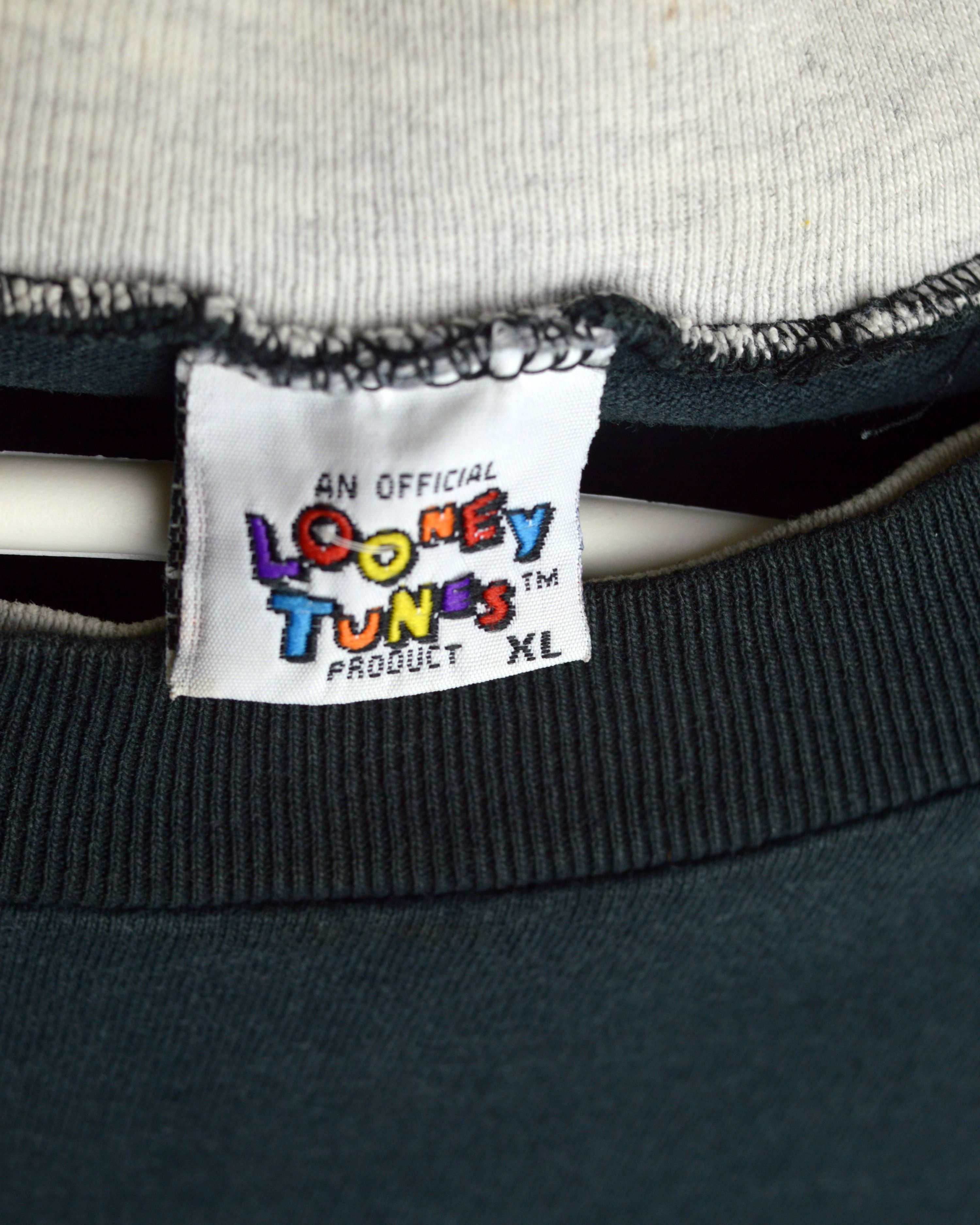 Vintage Vintage Looney Tunes Lets Hang 90s t shirt 1995 t shirt Size US XXL / EU 58 / 5 - 5 Thumbnail