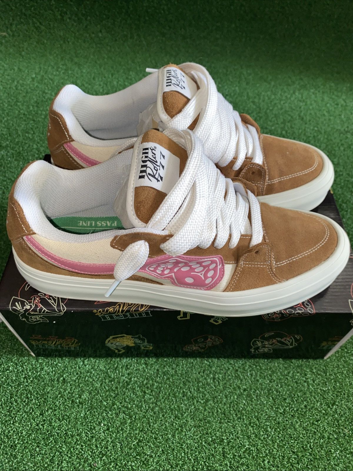 Other High Rollers 777 Neapolitan skate shoe size 9 Size US 9 / EU 42 - 2 Thumbnail