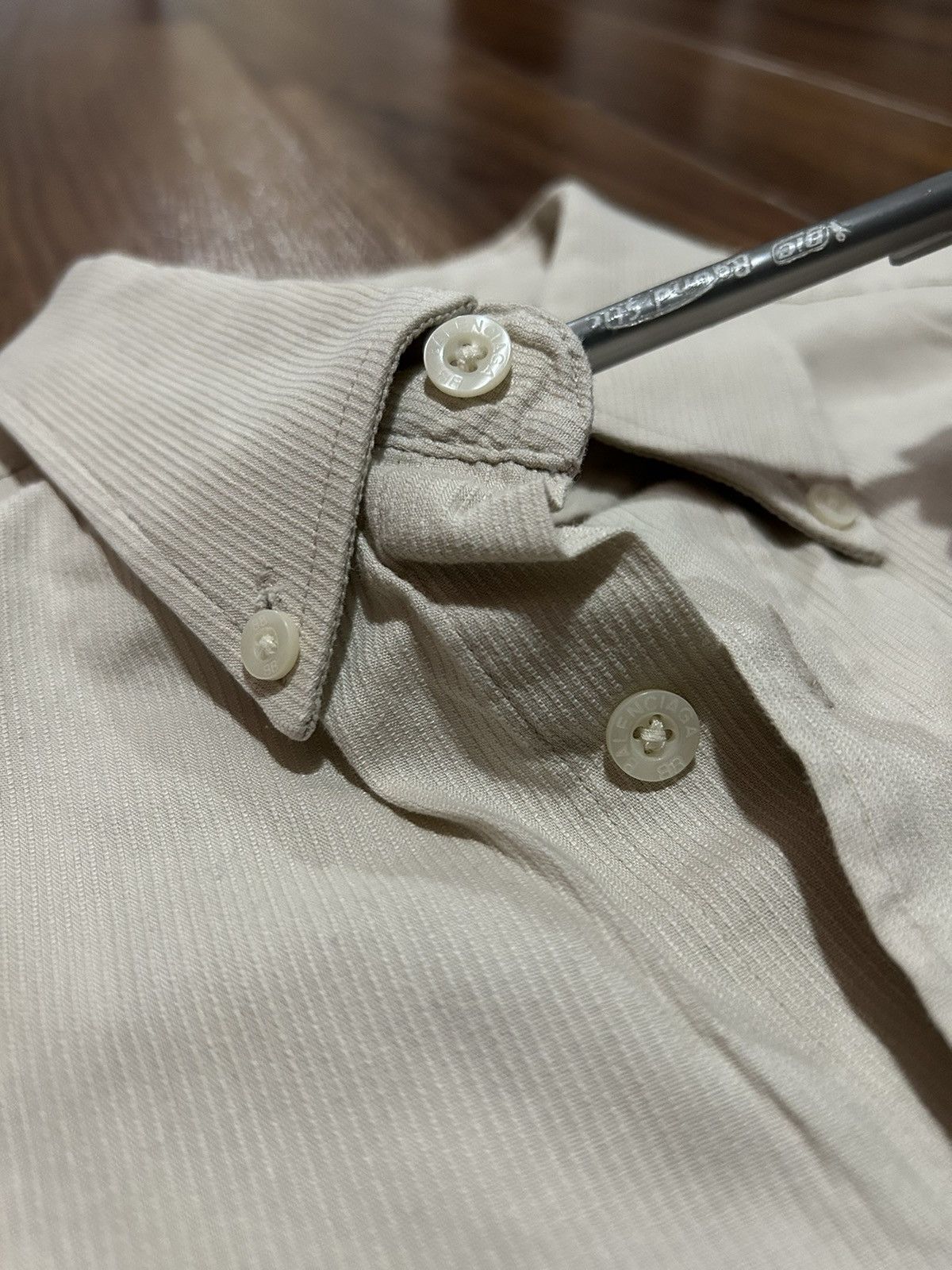 Balenciaga Balenciaga long sleeve button up shirt Size 34R - 4 Thumbnail