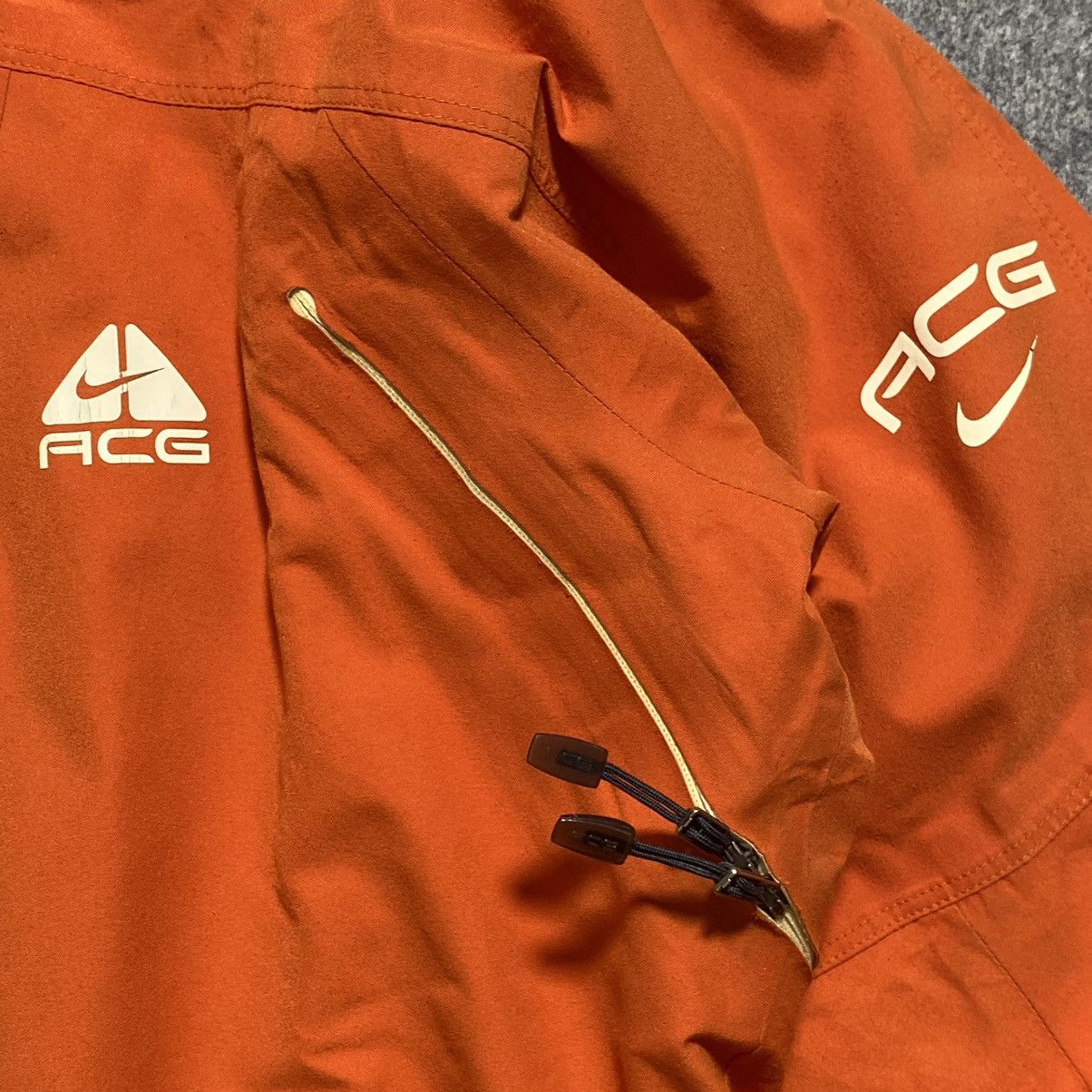 Nike Nike ACG Jacket Gore Tex Storm Gorpcore Size US L / EU 52-54 / 3 - 9 Thumbnail