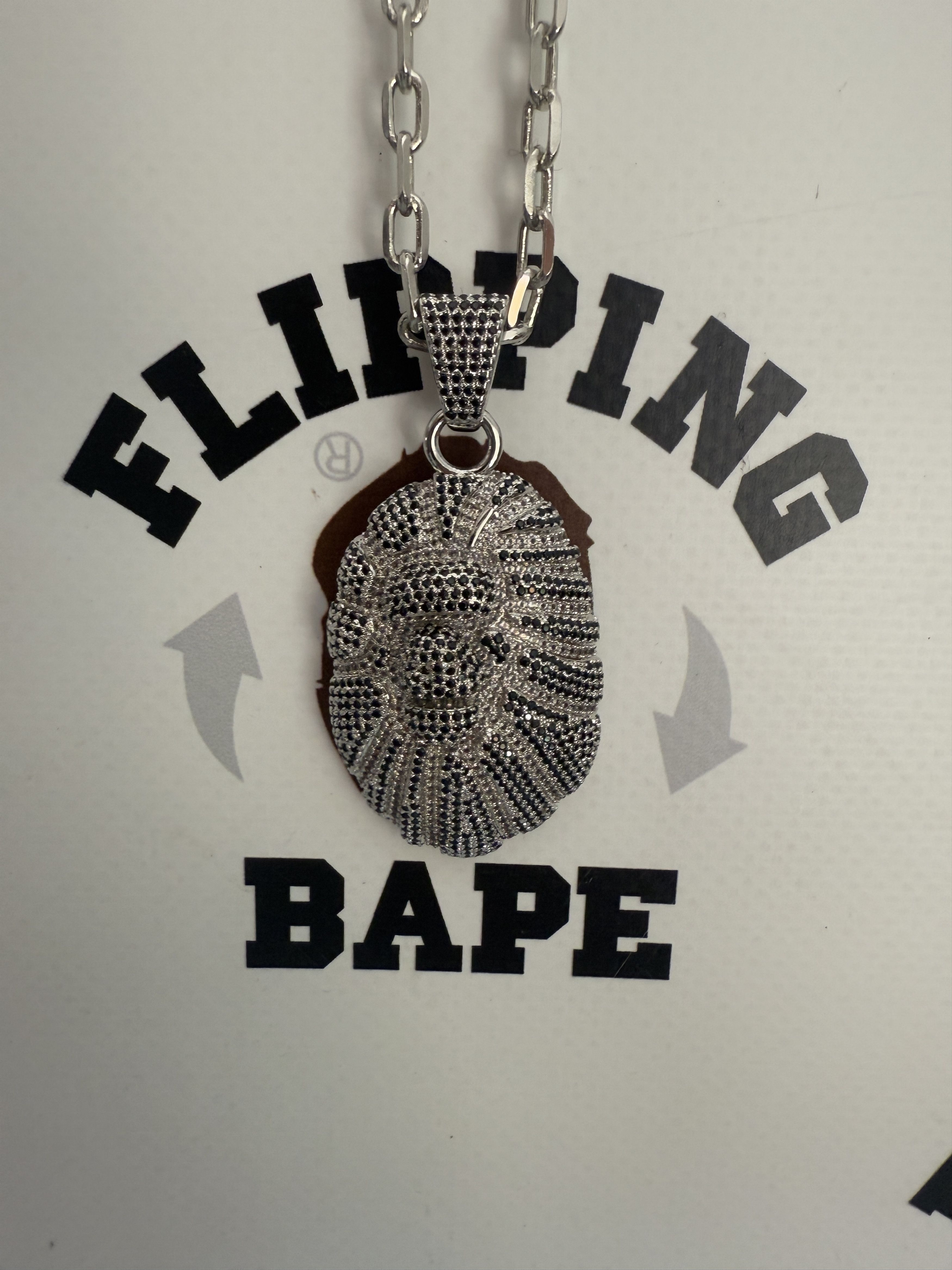Bape BAPE APE HEAD CRYSTAL STONE NECKLACE Size ONE SIZE - 11 Thumbnail