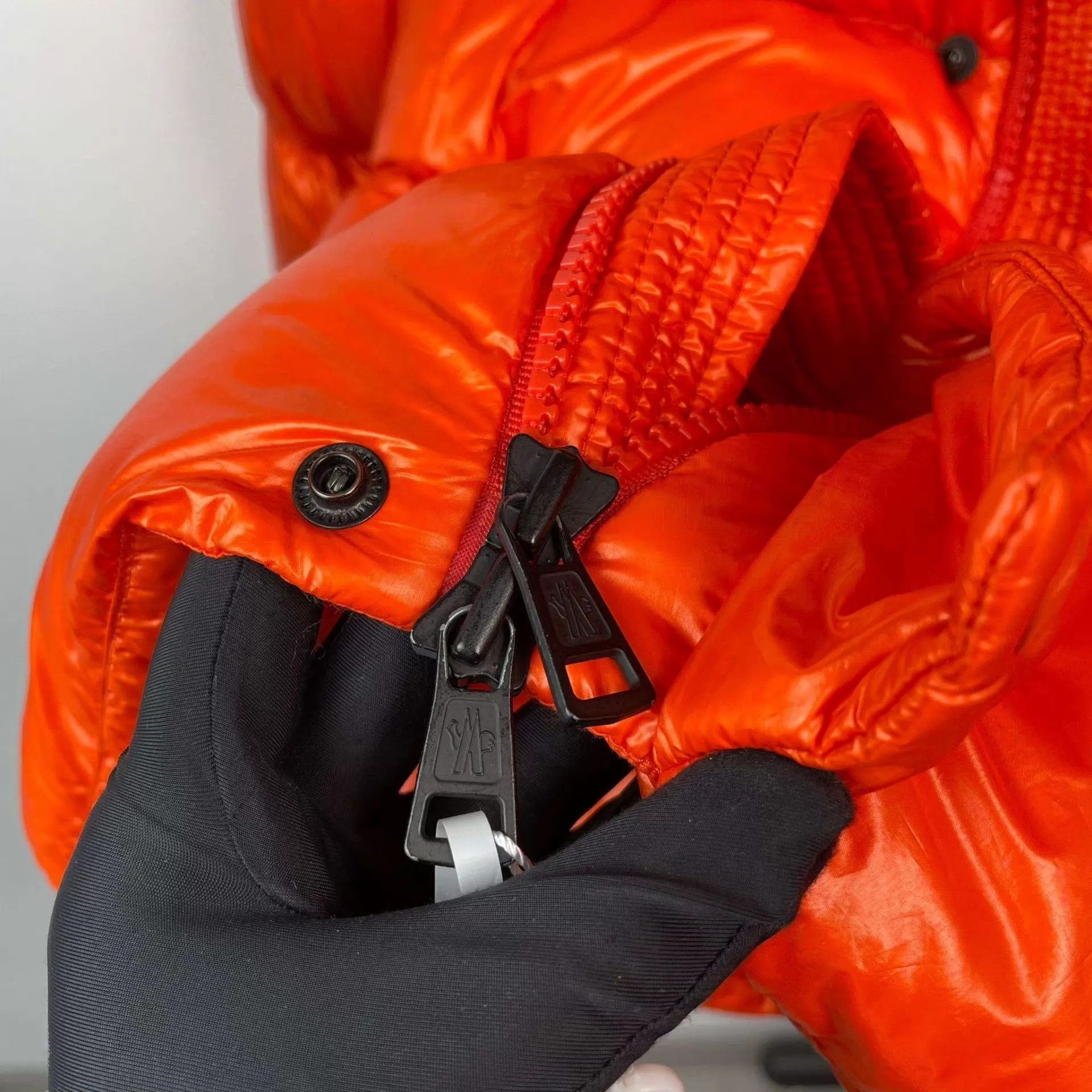 Moncler Moncler Men's Orange Down Jacket Size 2 Size US M / EU 48-50 / 2 - 9 Thumbnail