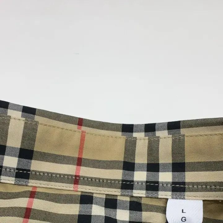 Burberry Burberry Burberry Beige Plaid Long Sleeve Shirt-2507 Size US L / EU 52-54 / 3 - 1 Thumbnail