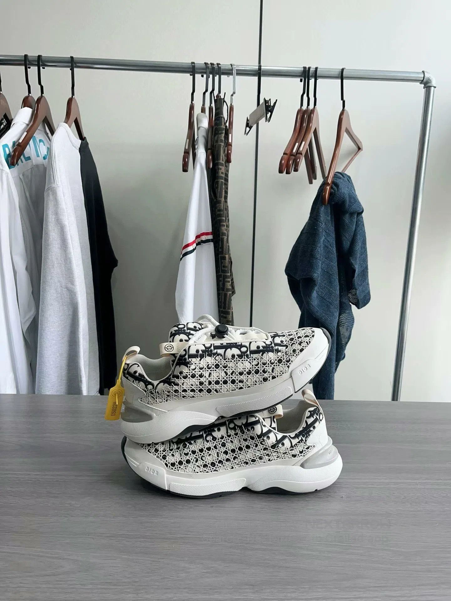 Dior Dior B24 Sneakers in Excellent Condition. Size US 10 / EU 43 - 7 Thumbnail