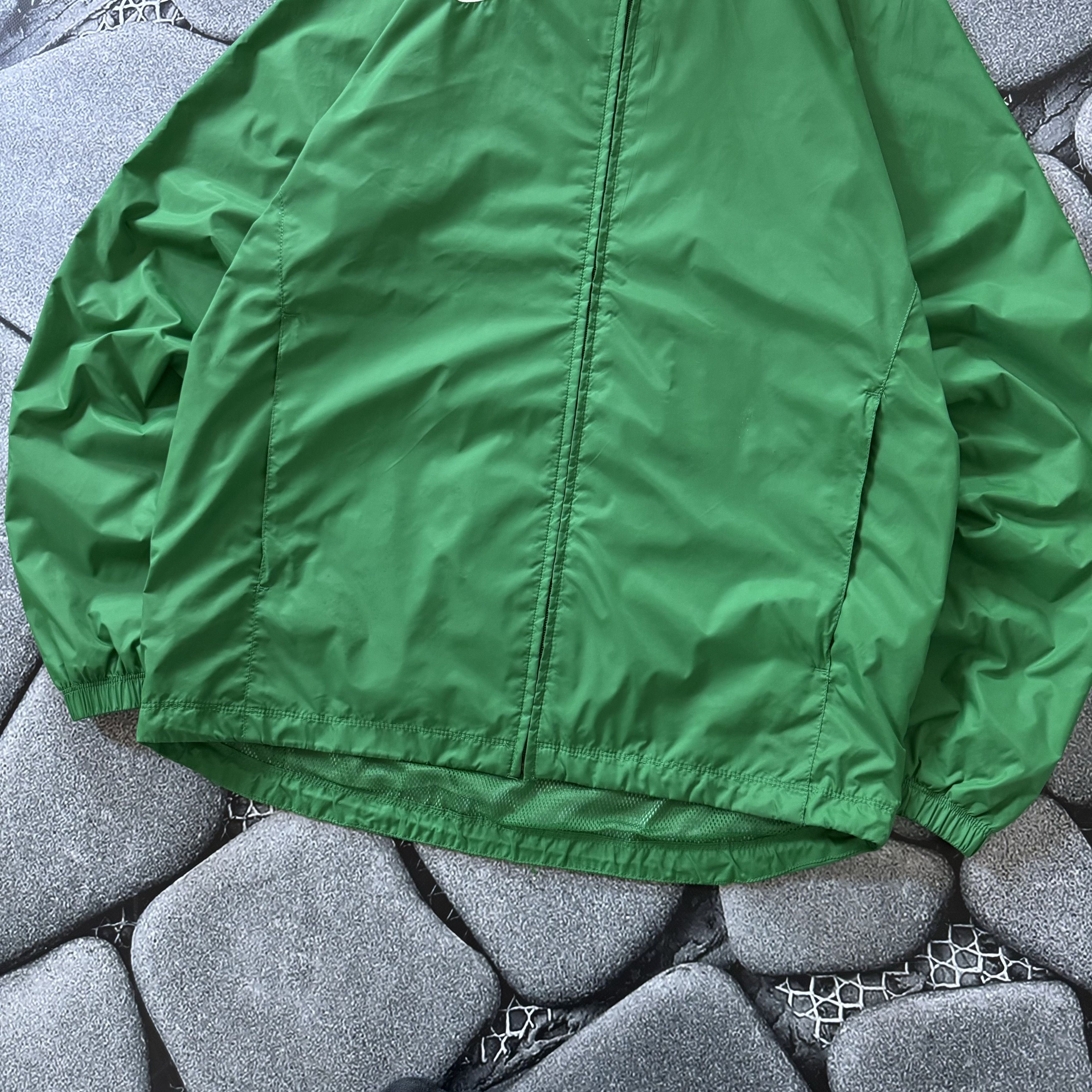 Nike NIKE VINTAGE GREEN WINDBREAKER ZIP SWOOSH JACKET Size US M / EU 48-50 / 2 - 6 Thumbnail