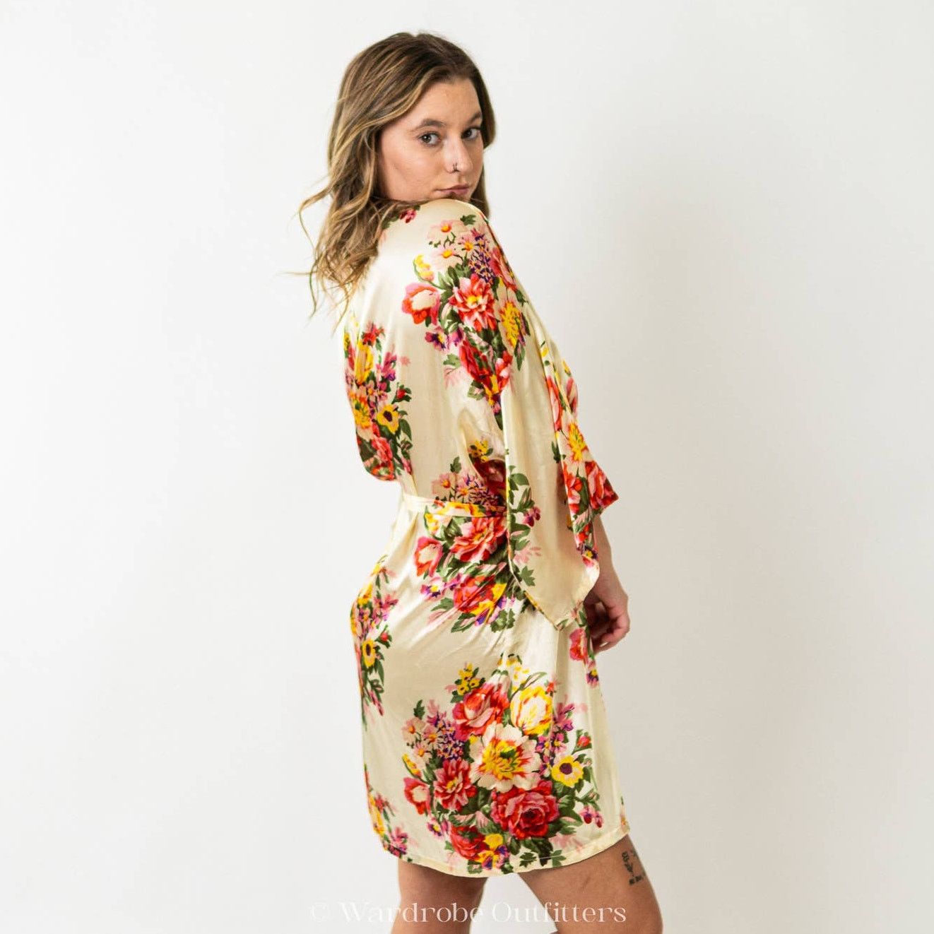 Designer Silky Soft Japanese Floral Robe Lingerie Size ONE SIZE - 3 Thumbnail