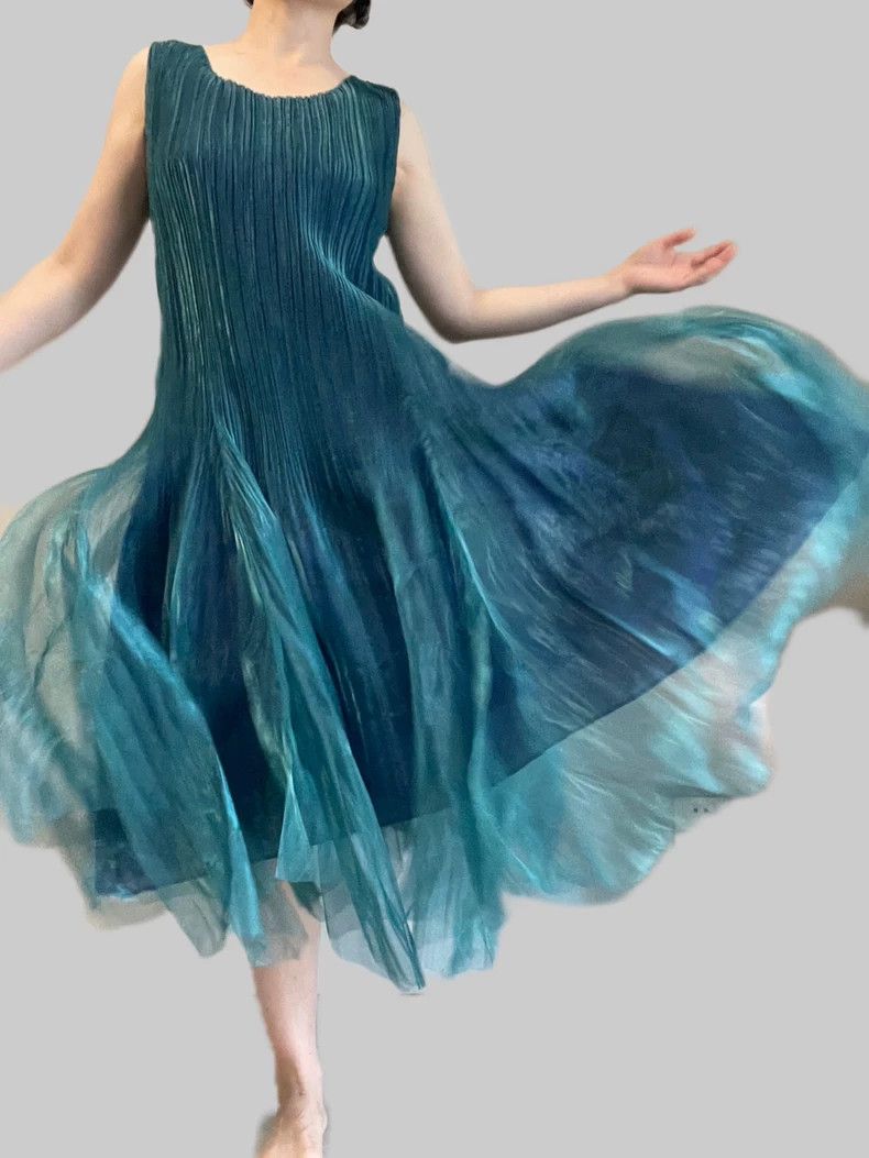 Issey Miyake Issey Miyake size:3 Lake blue tulle dress Size S / US 4 / IT 40 - 3 Thumbnail