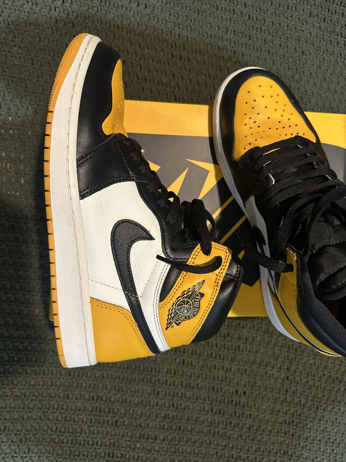 Nike Jordan 1 High Taxis Size US 9 / EU 42 - 4 Thumbnail