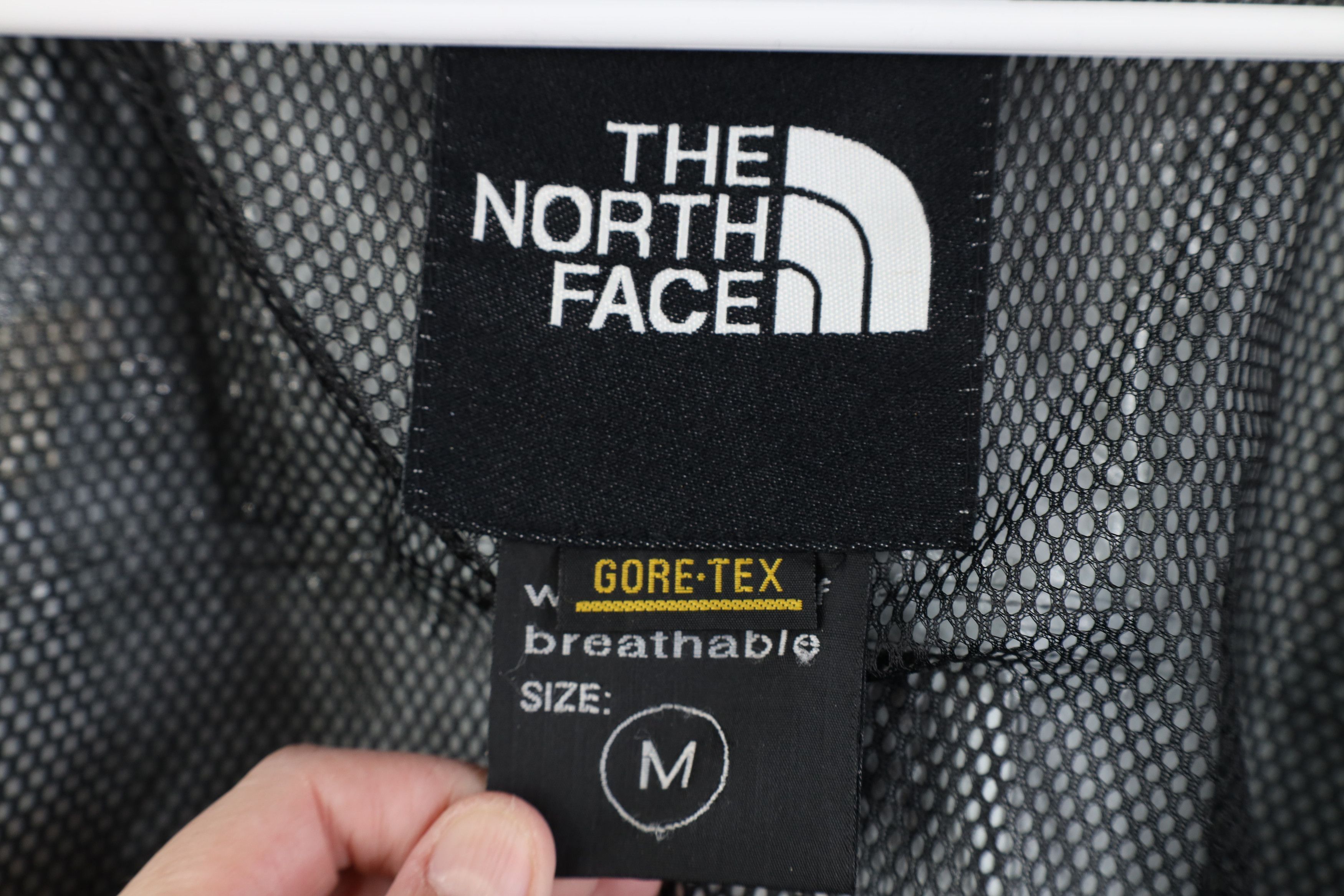 The North Face Vintage 90s The North Face Goretex Ripstop Hooded Jacket Size US M / EU 48-50 / 2 - 11 Thumbnail