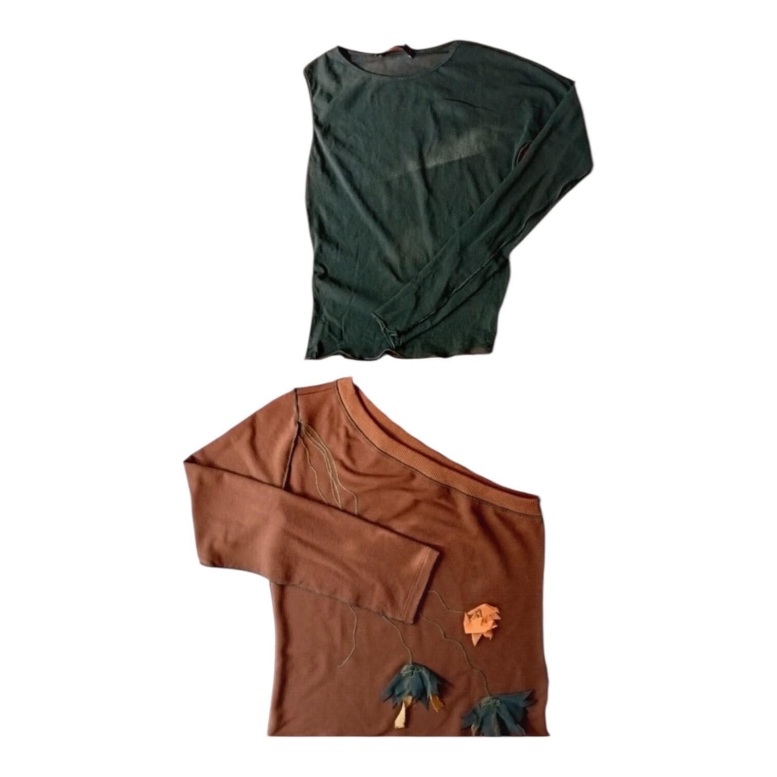 Cop Copine The Cop Copine Doubled Shoulder Cut Out Top Size ONE SIZE - 1 Thumbnail