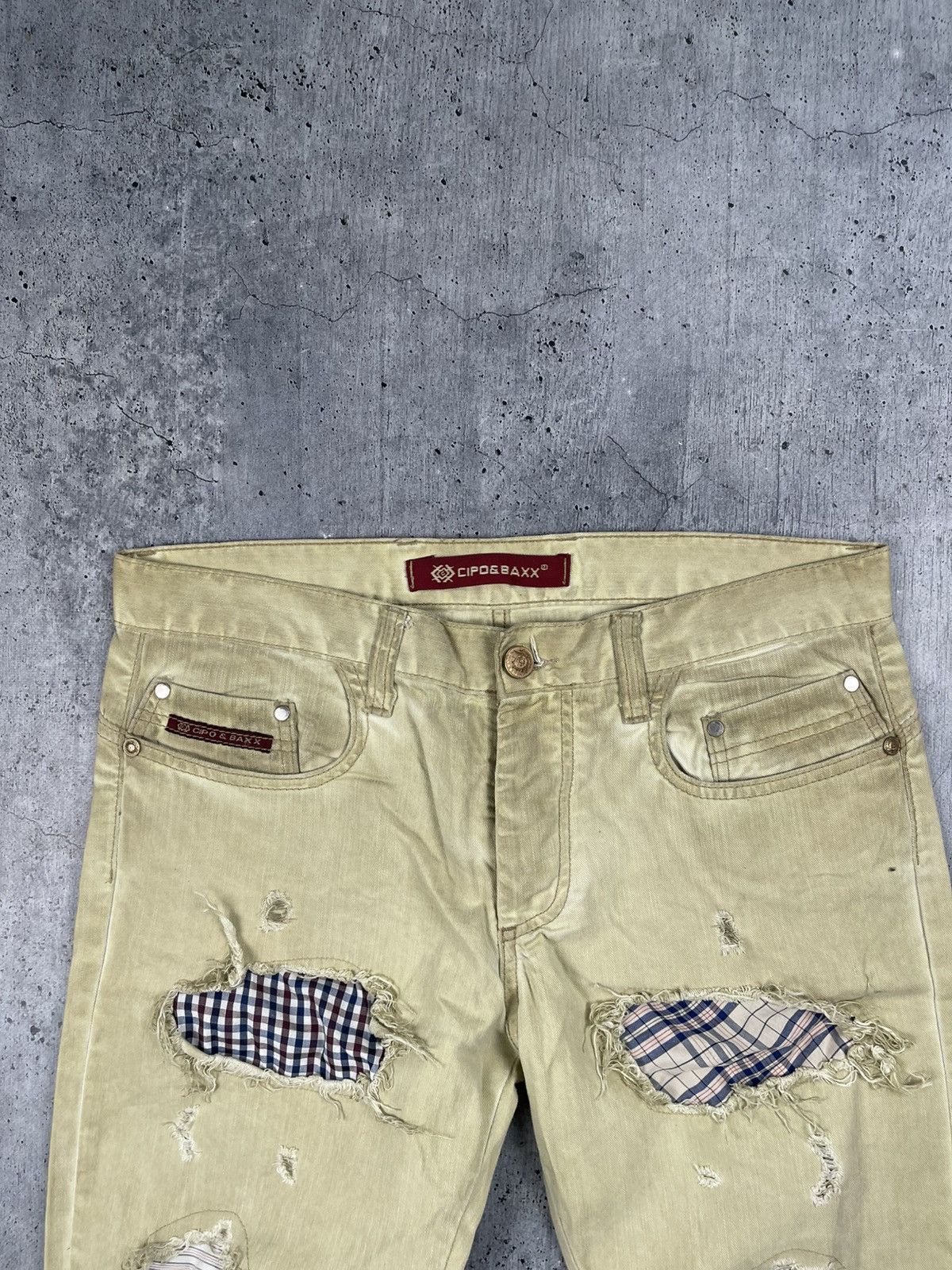 Japanese Brand INDIGO VINTAGE EXTREME RIP-FRONT STRAIGHT LEG OPIUM JEANS Size US 32 / EU 48 - 3 Thumbnail