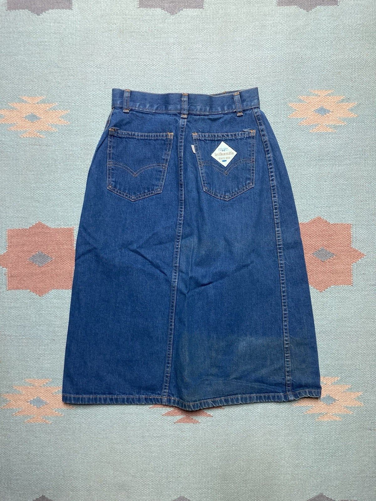 Levi's × Vintage 70s Levi’s denim skirt white tab dark preppy women’s 7 24” Size 24" / US 00 / IT 34 - 1 Thumbnail