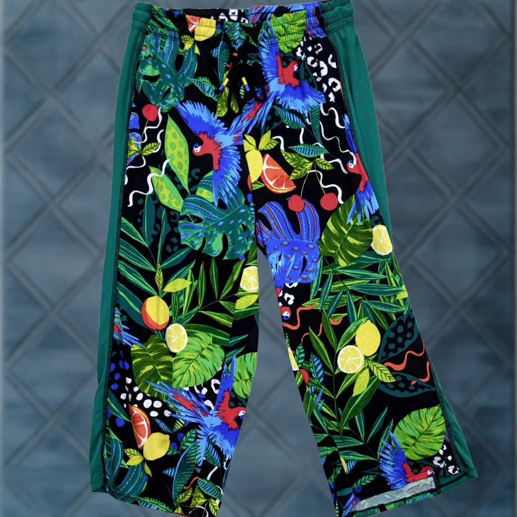 Vintage Cuddle Duds Womens PS Green Hawaiian Print Track Pants Stripe Cropped Capri Size 27" / US 4 / IT 40 - 1 Thumbnail