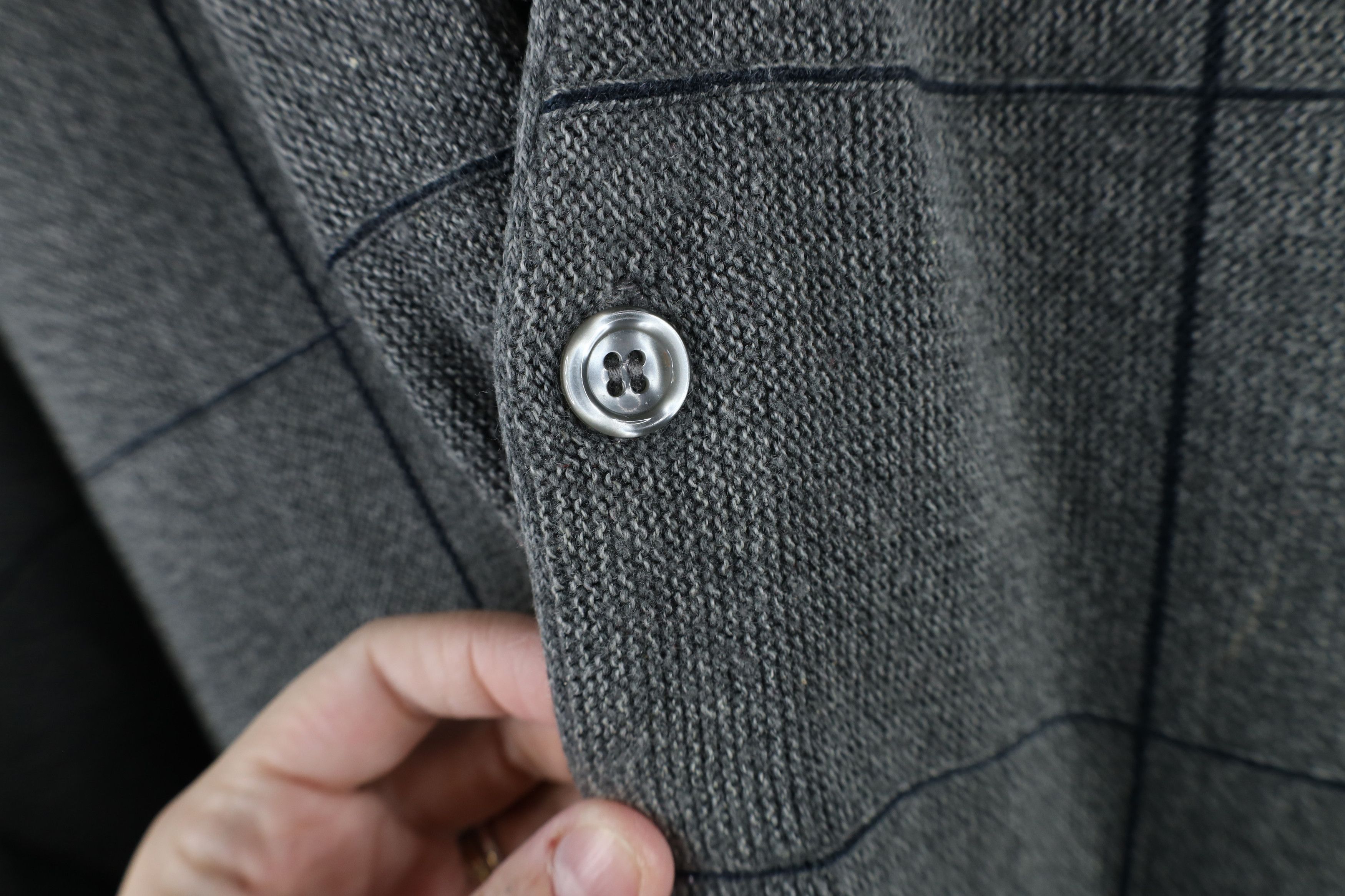 Vintage Vintage 90s Streetwear Knit Button Cardigan Sweater Gray Size US XL / EU 56 / 4 - 7 Thumbnail